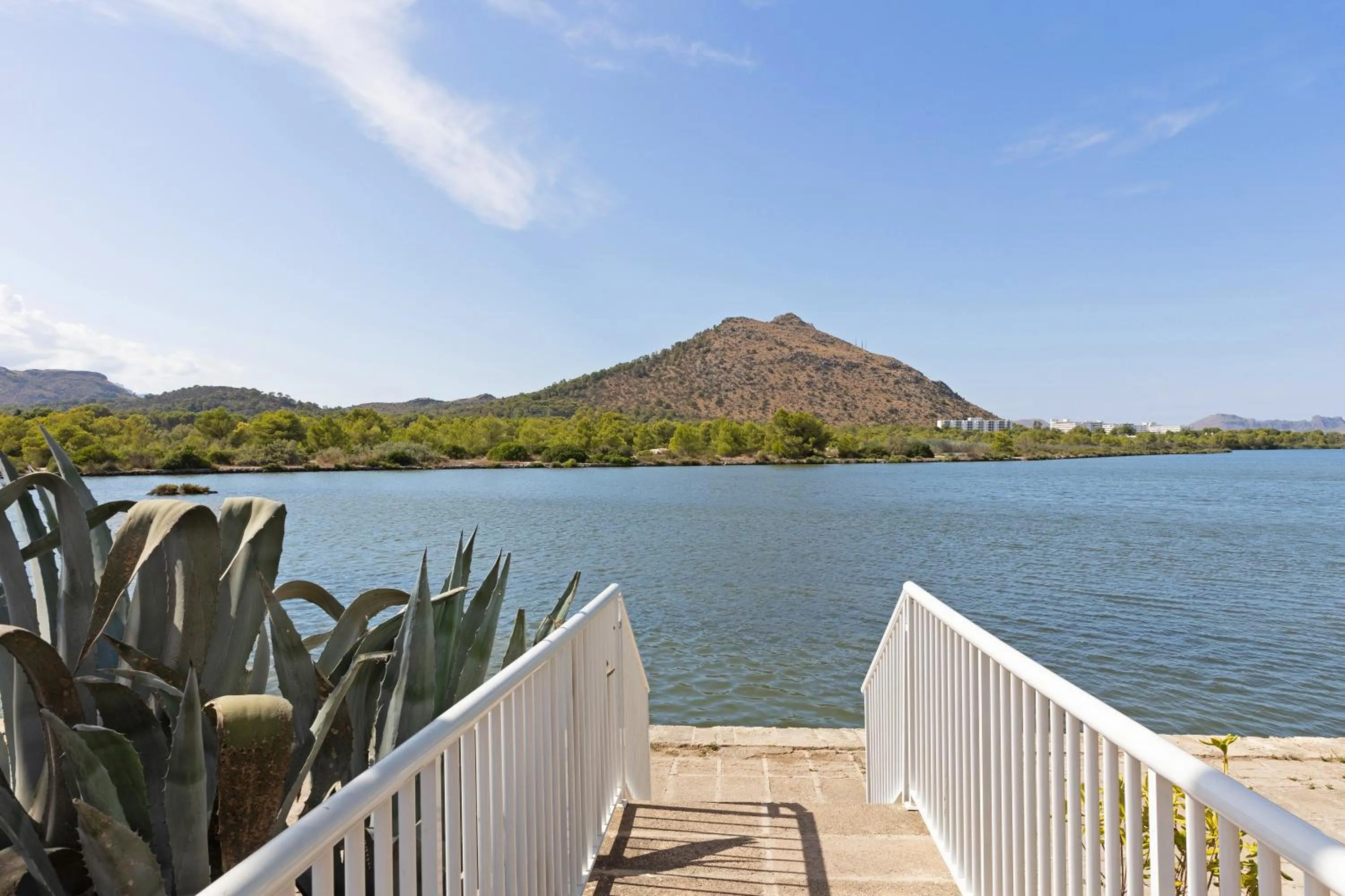 Lake view in VIVA Eden Lago