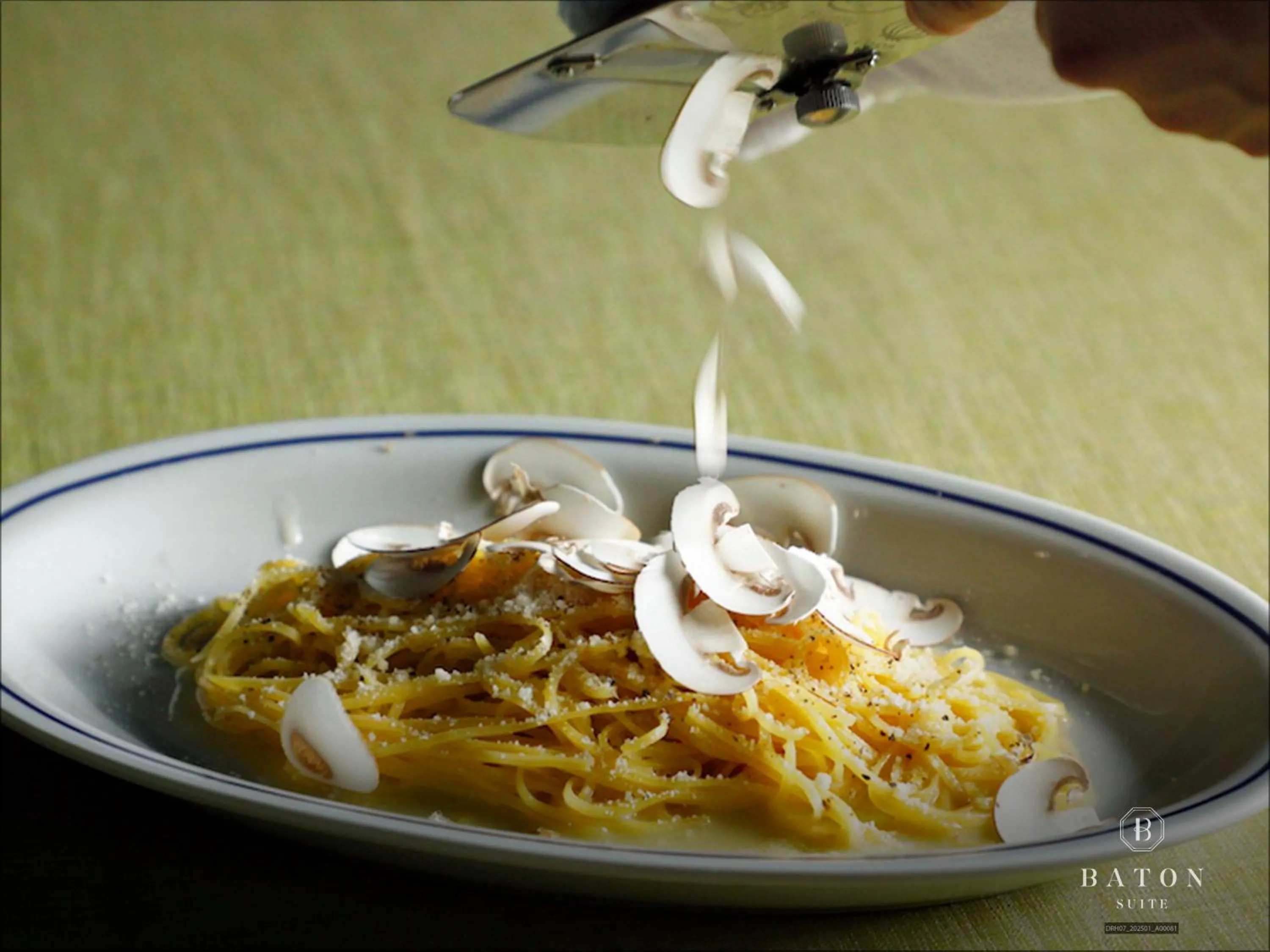 Restaurant/places to eat in BATON SUITE Okinawa-kourijima