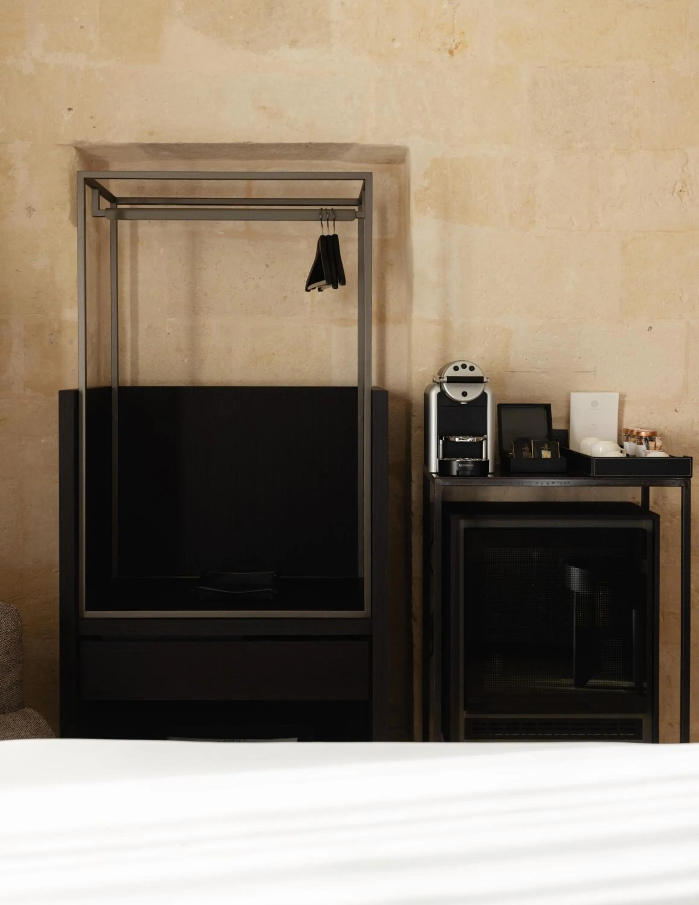 safe in Vetera Matera