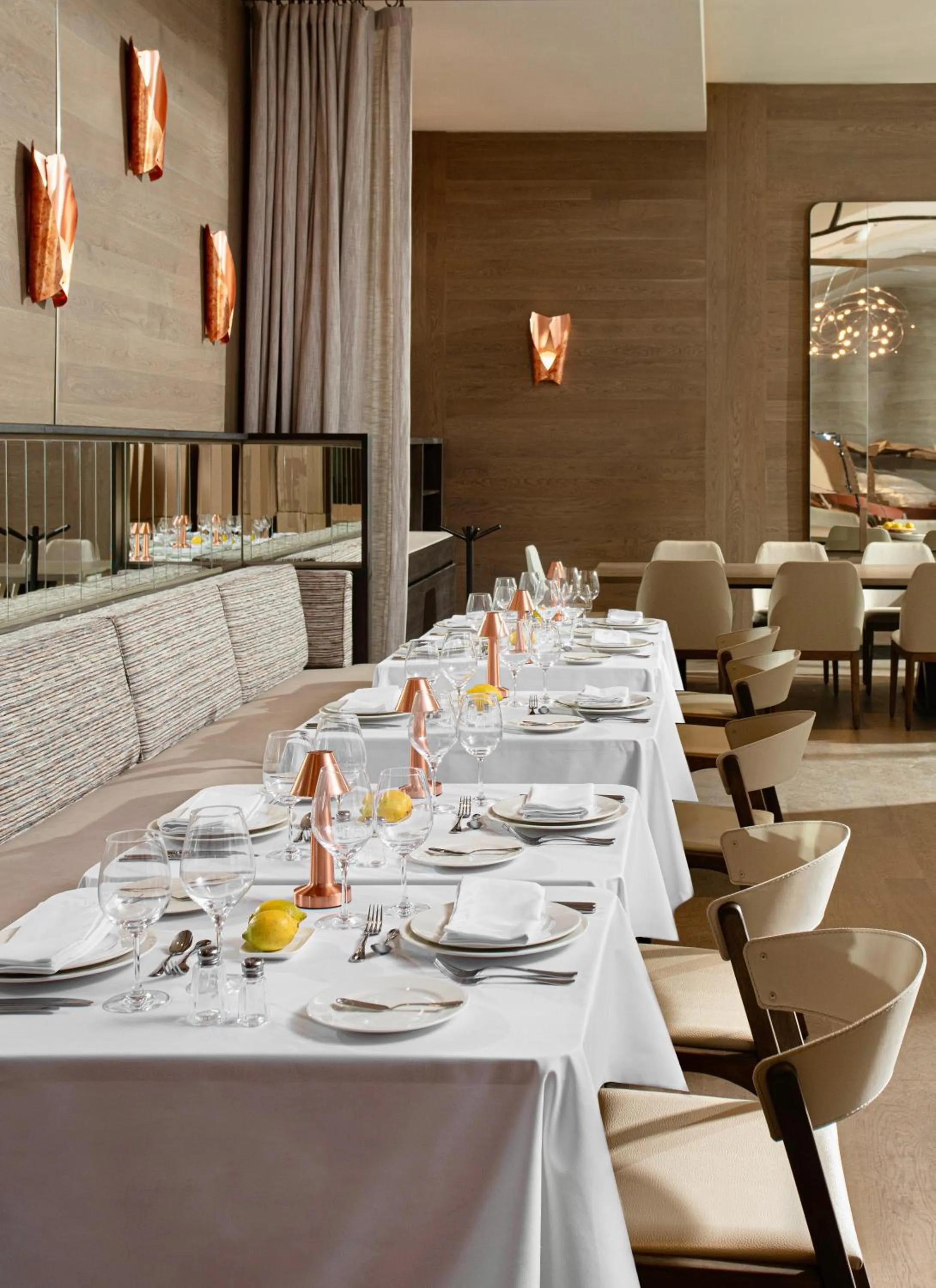 Restaurant/places to eat in Debaines Hotel Santiago