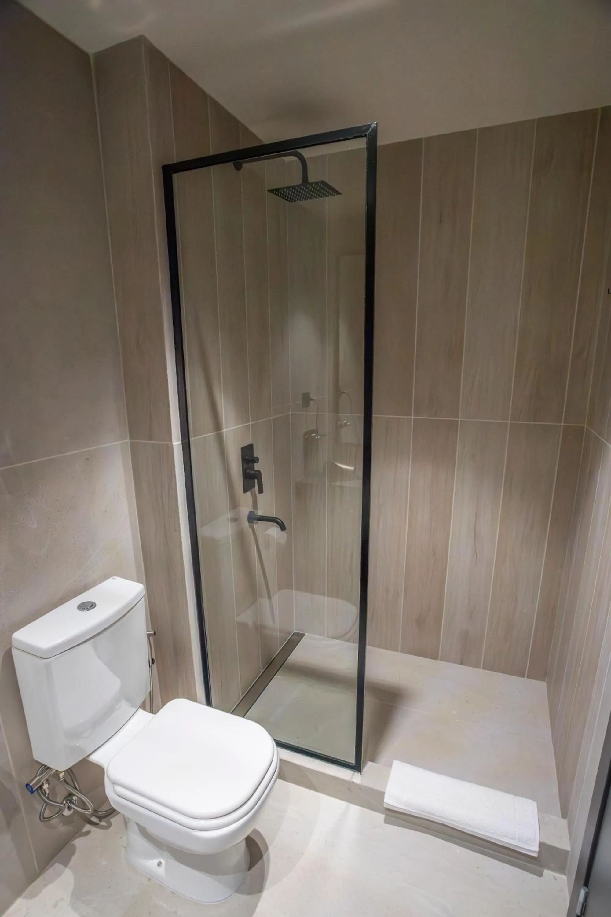 Shower in Mabra Suites