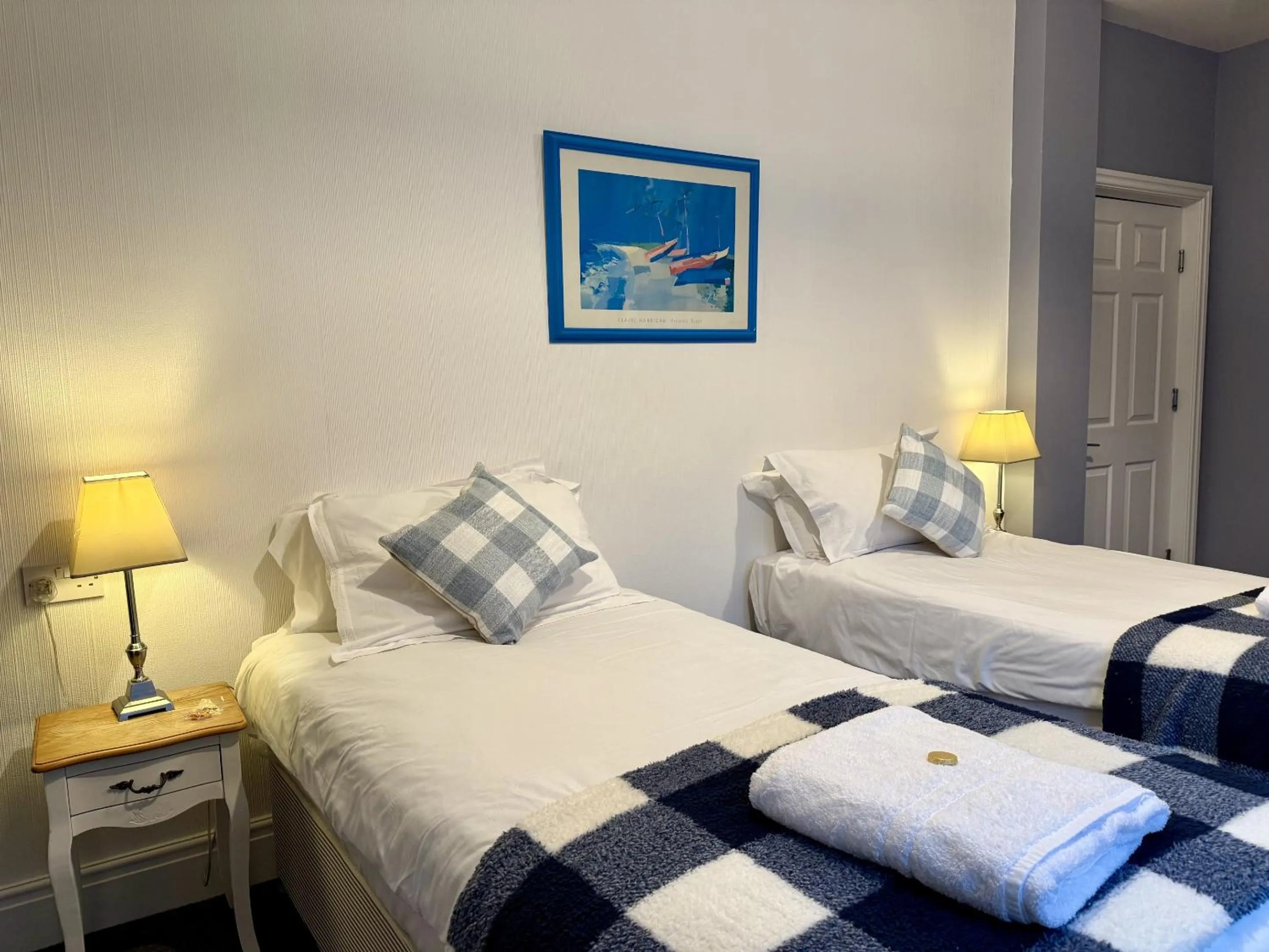 Bedroom, Bed in The Crescent Guest House