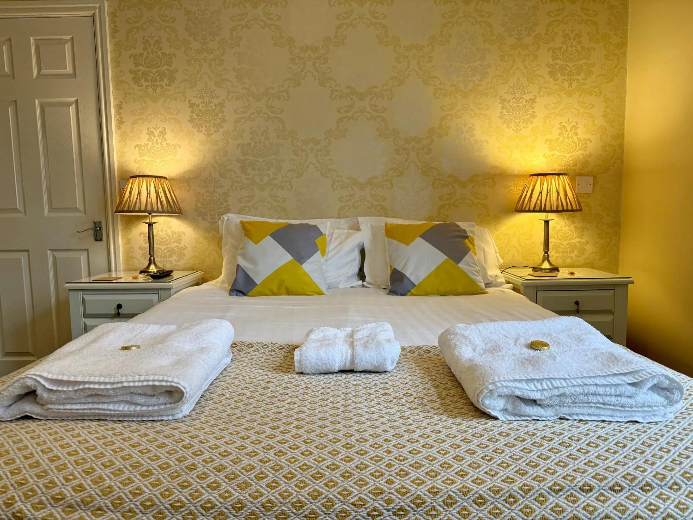 Bedroom, Bed in The Crescent Guest House