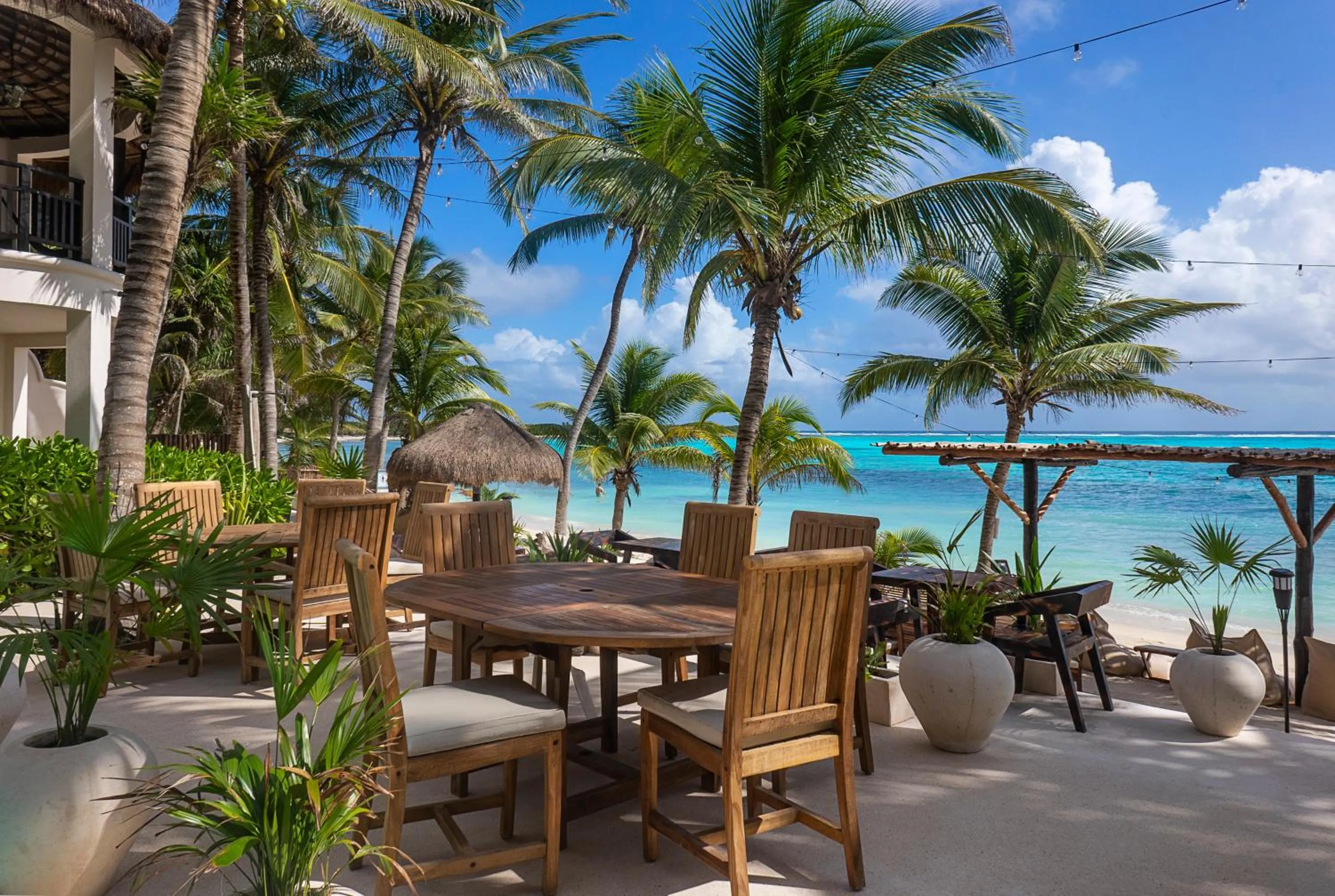 Restaurant/places to eat in Mantaray Tulum