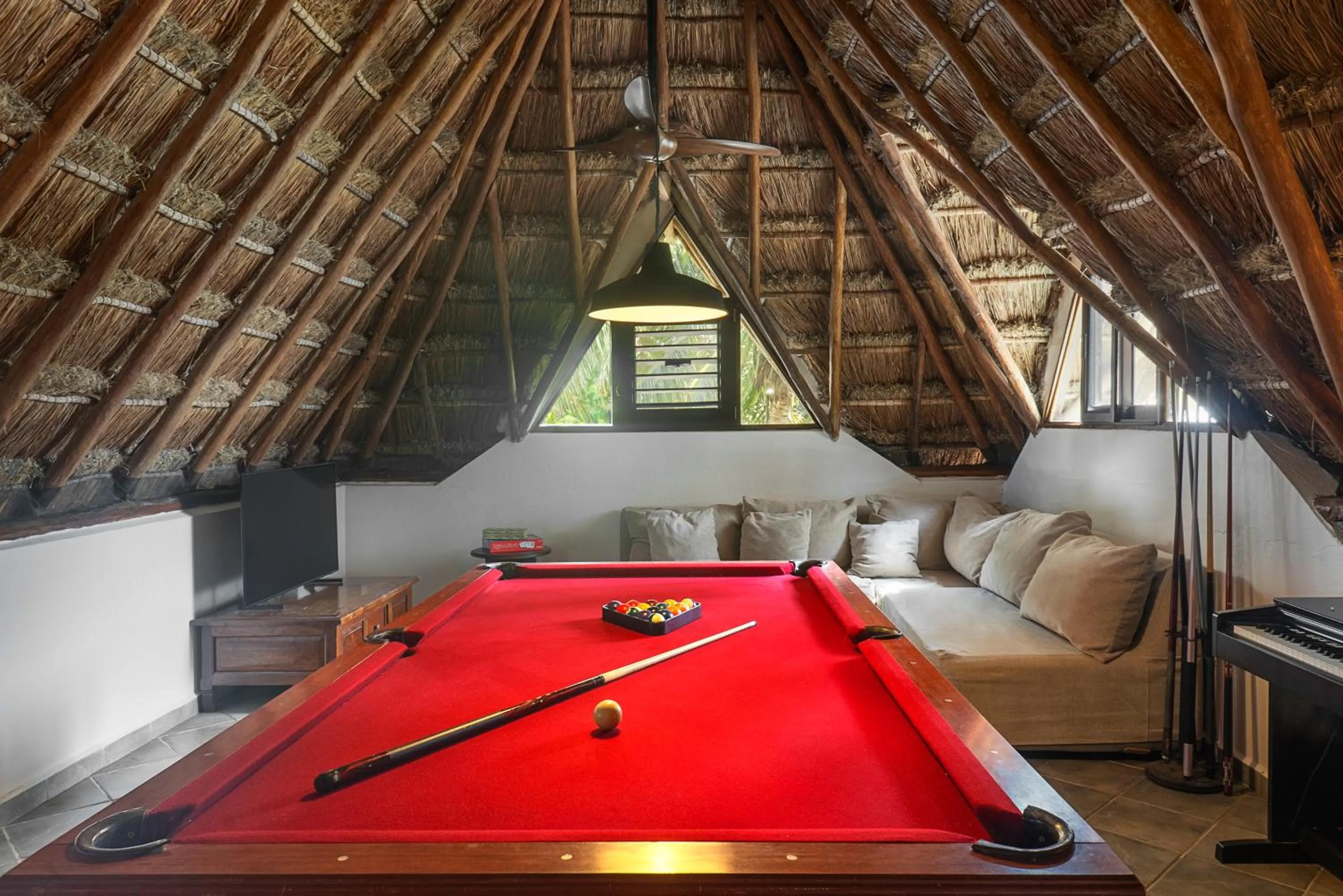 Billiard in Mantaray Tulum