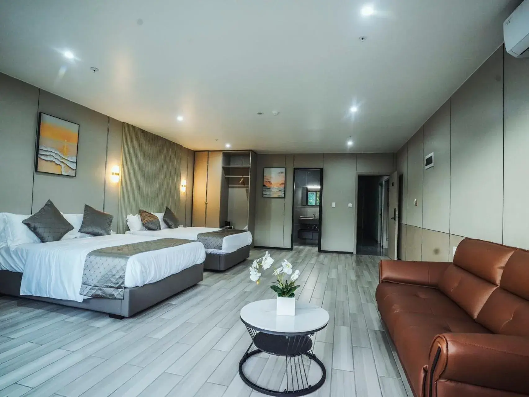 Double or Twin Room with City View in Taufusi Hotel Double or Twin Room with City View in Taufusi Hotel