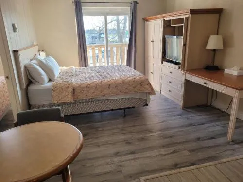 Sand Castle Suites Motel