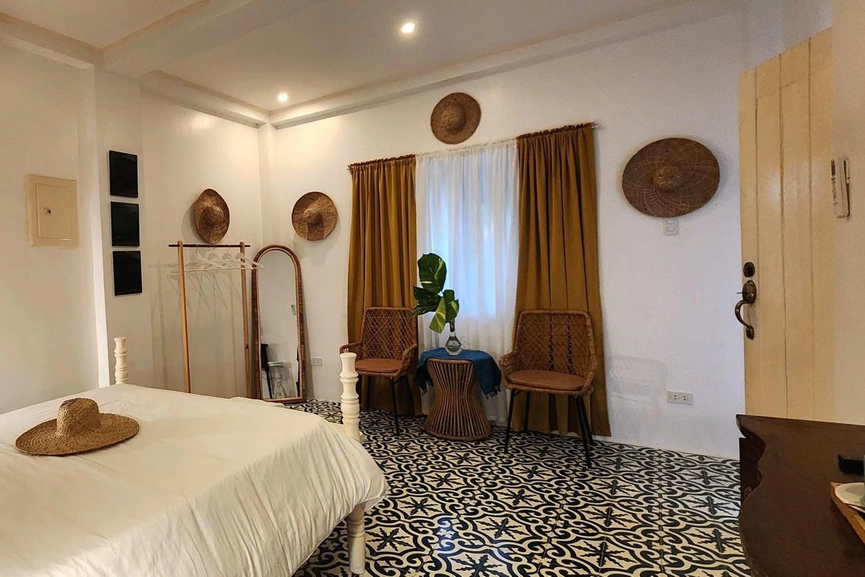 Bed in Sirom Beach House