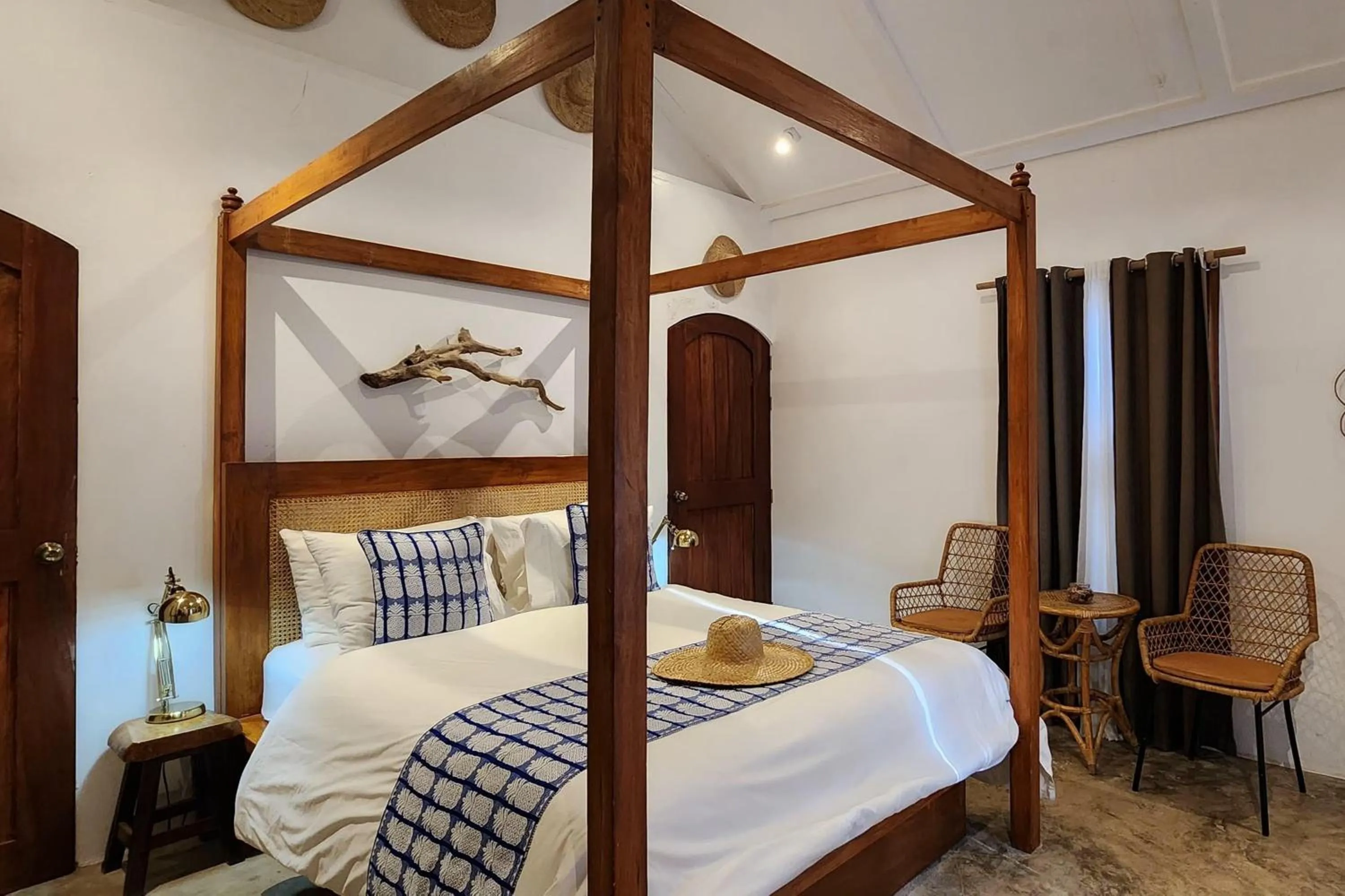 Bed in Sirom Beach House