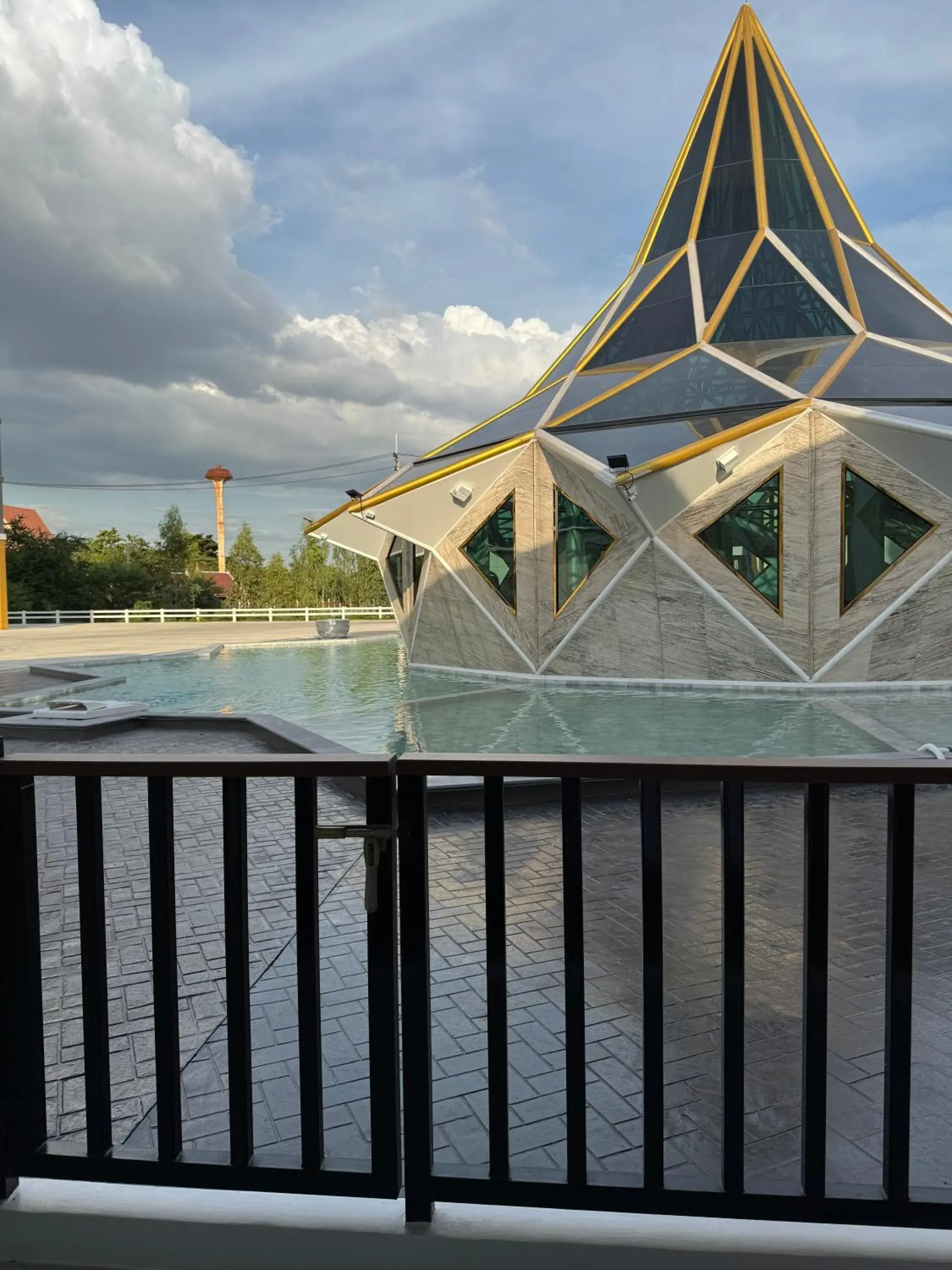 Suite with Pool Access in S3 Ayutthaya Hotel Suite with Pool Access in S3 Ayutthaya Hotel