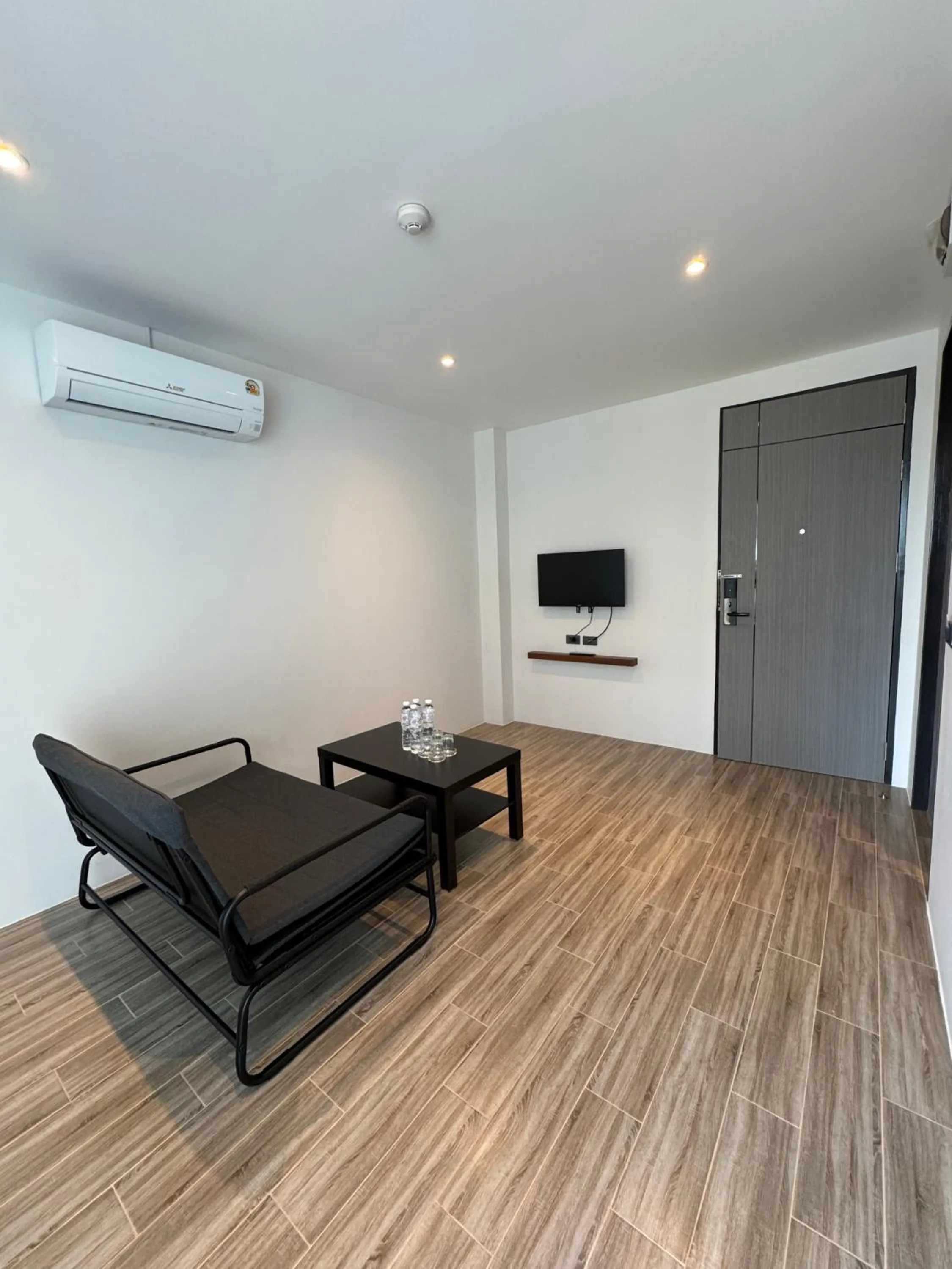 TV and multimedia in S3 Ayutthaya Hotel