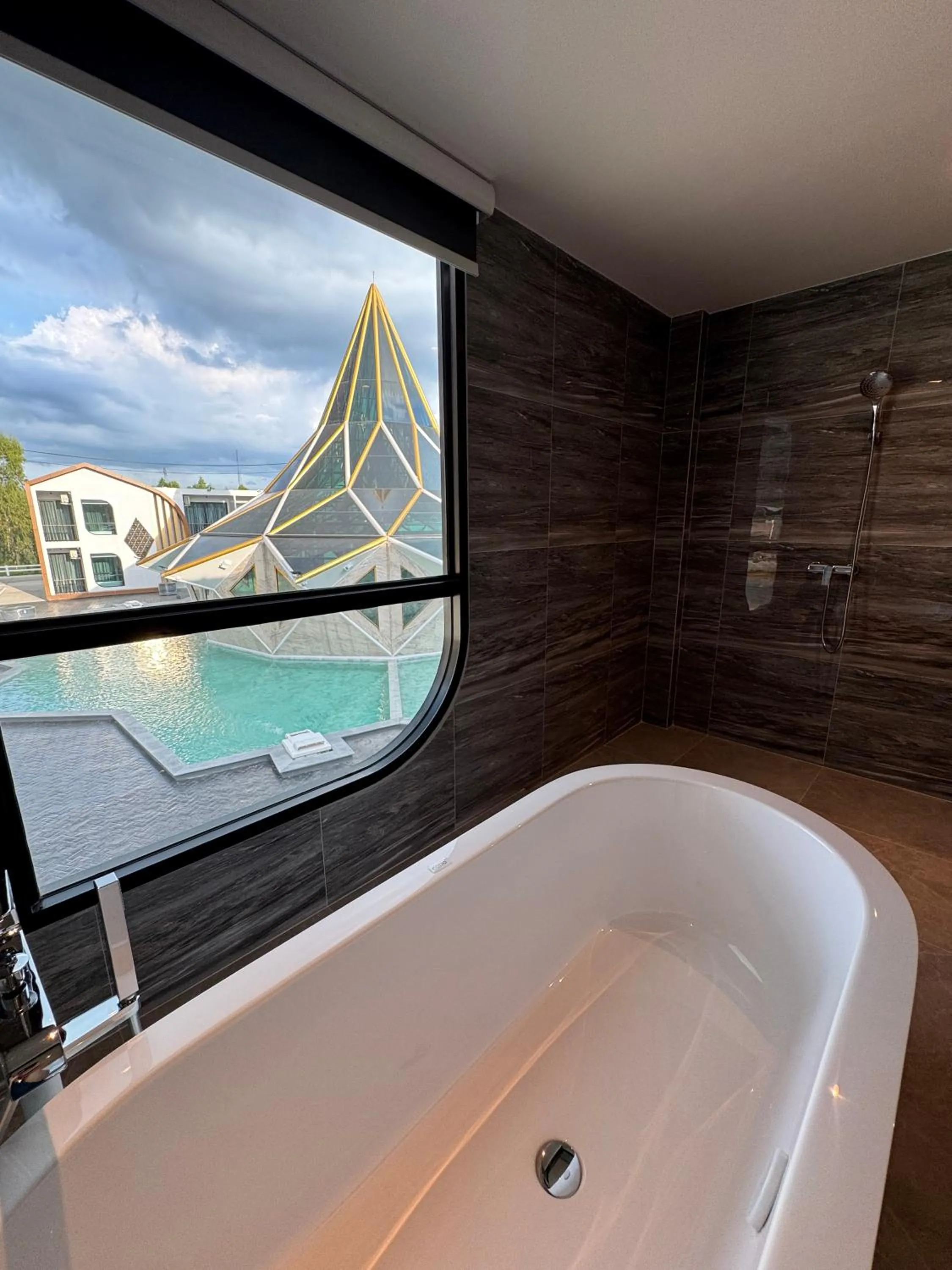 Bathroom in S3 Ayutthaya Hotel