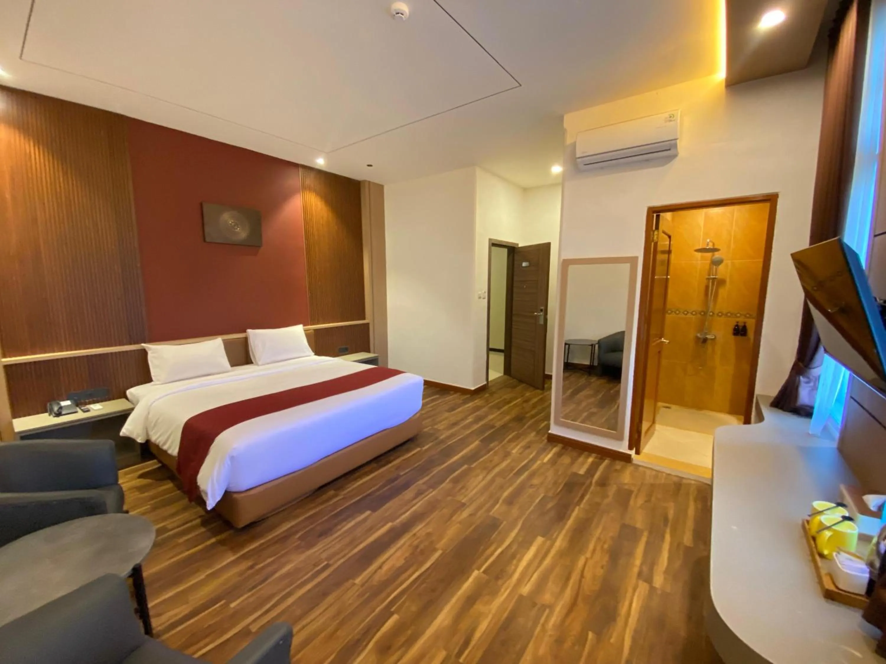 Bedroom, Bed in Parkside Meuligoe Hotel