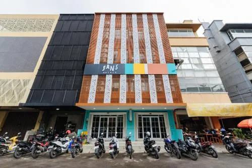 Sans Hotel Cengkareng
