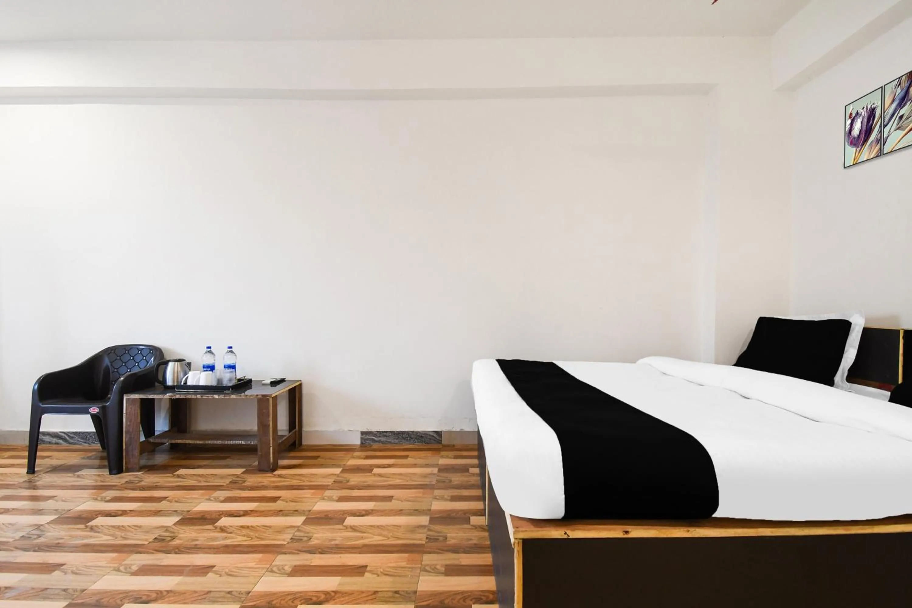 Bedroom, Bed in HOTEL O SHIVA RESIDENCY INN