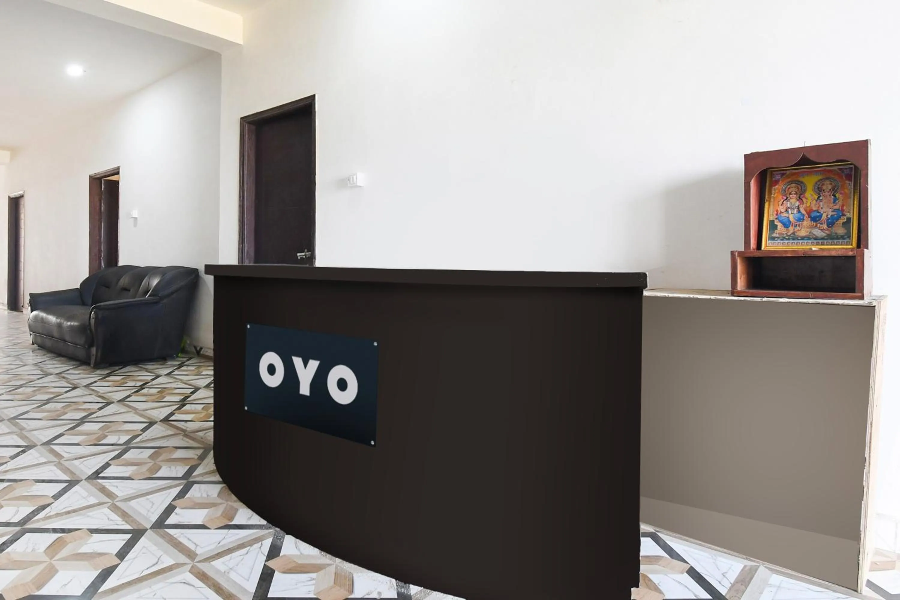 Lobby or reception in HOTEL O SHIVA RESIDENCY INN