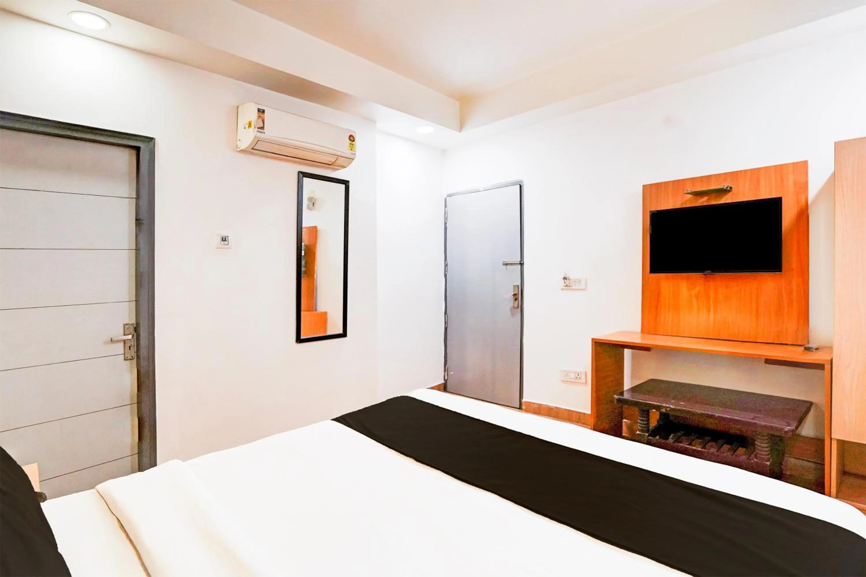 Bedroom, Bed in Collection O Vasundhara Enclave Delhi