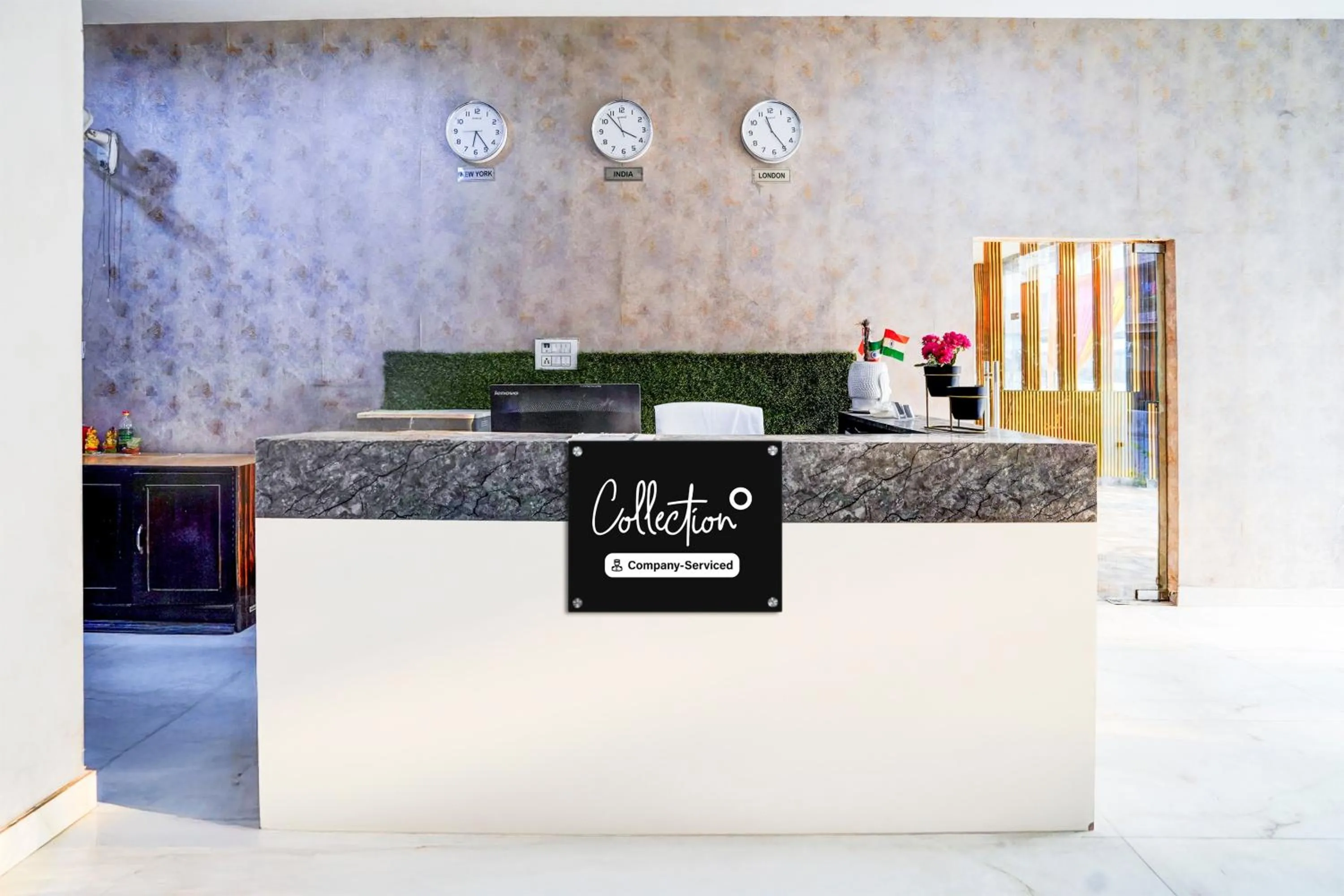 Lobby or reception in Collection O Vasundhara Enclave Delhi