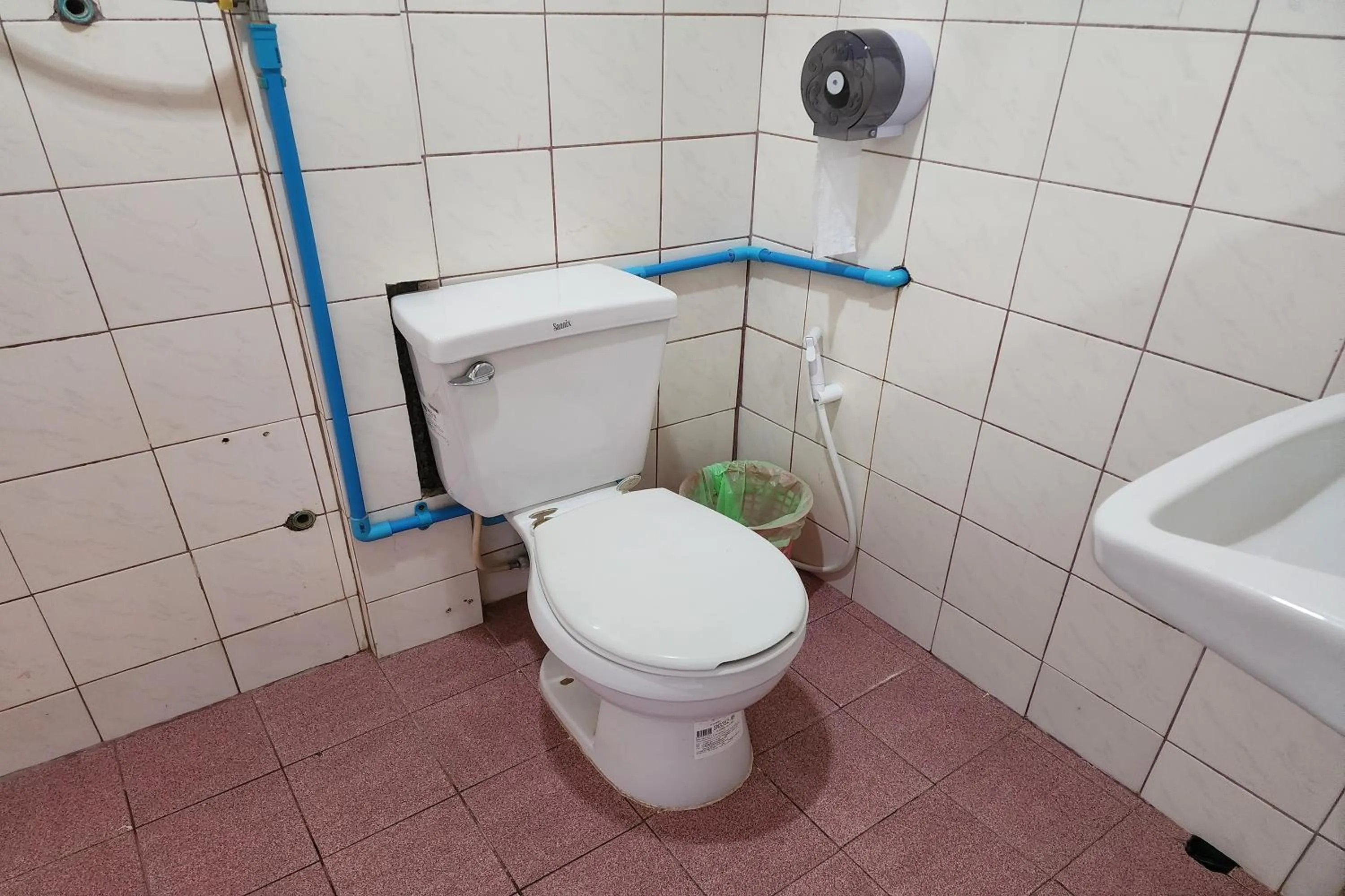 Bathroom in My Pumpkin Bungalow Krabi