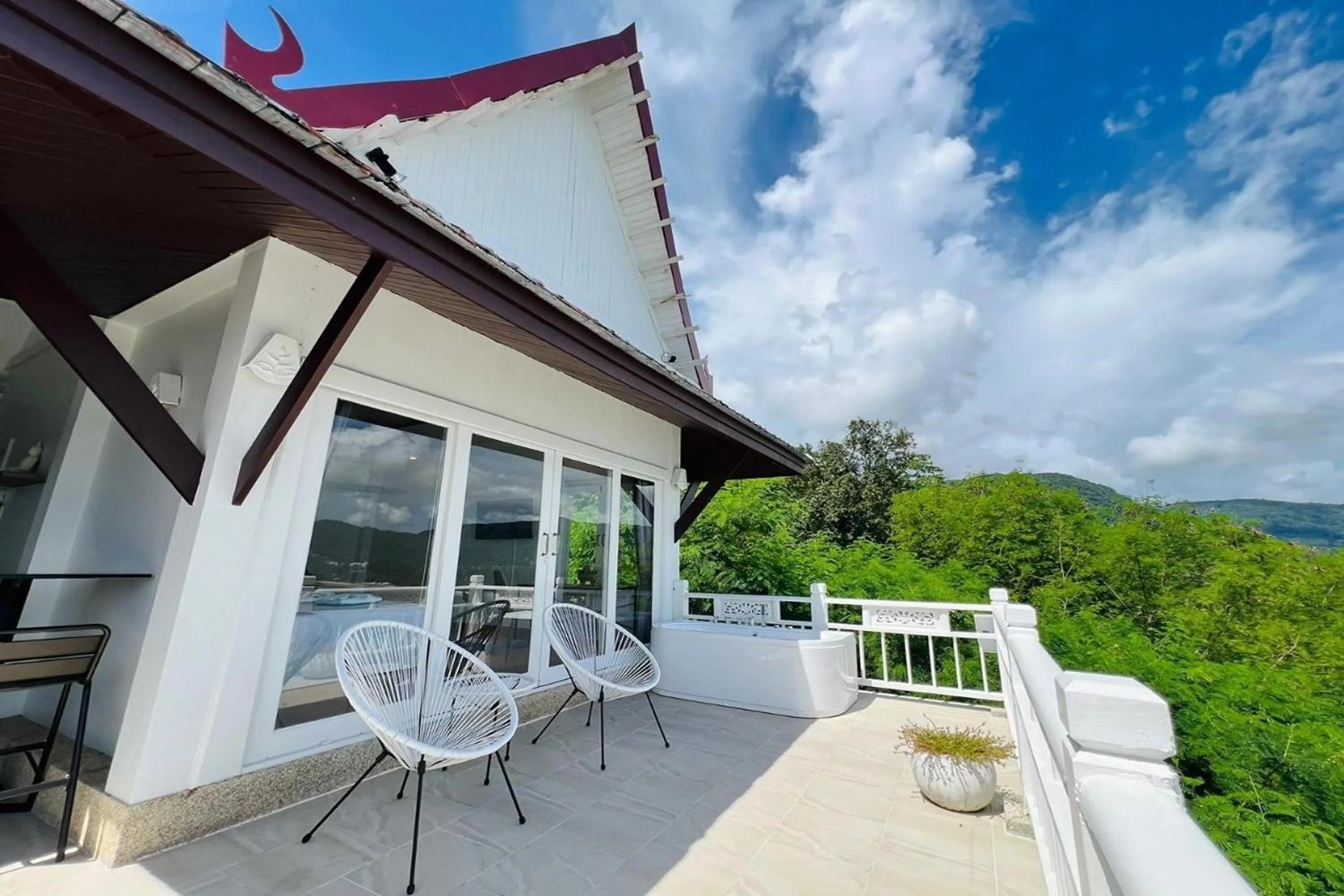 Panorama Ocean Villas, Kamala