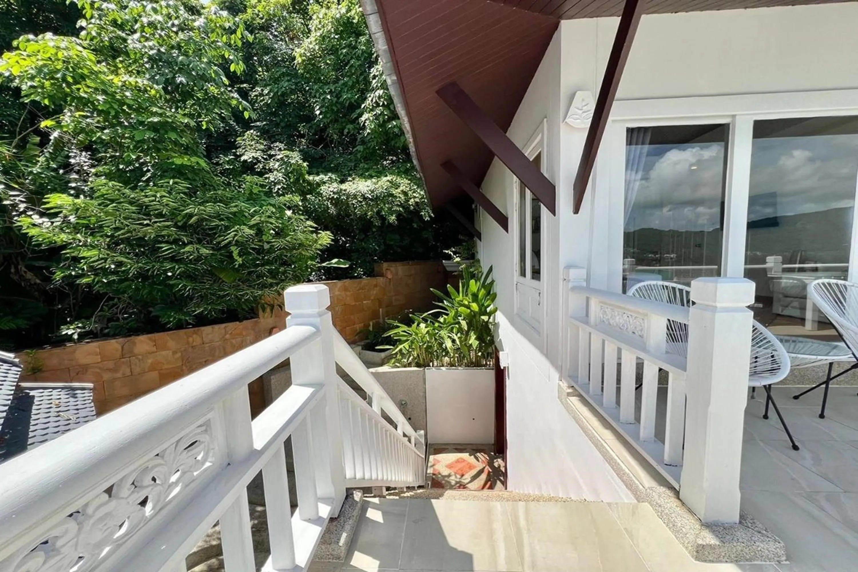 Balcony/Terrace in Panorama Ocean Villas, Kamala