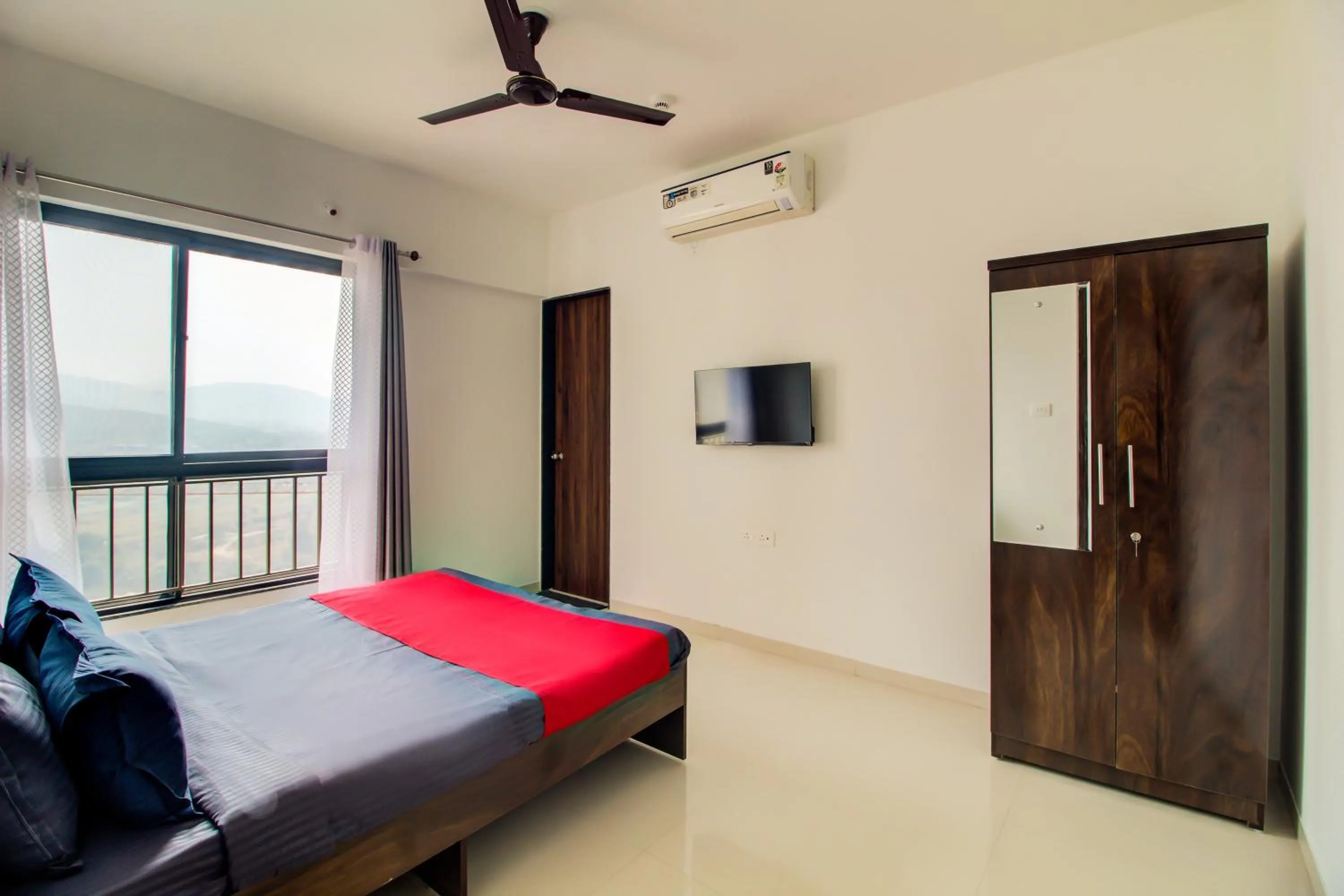 Bed in VibeStayZ Kedar Hinjewadi