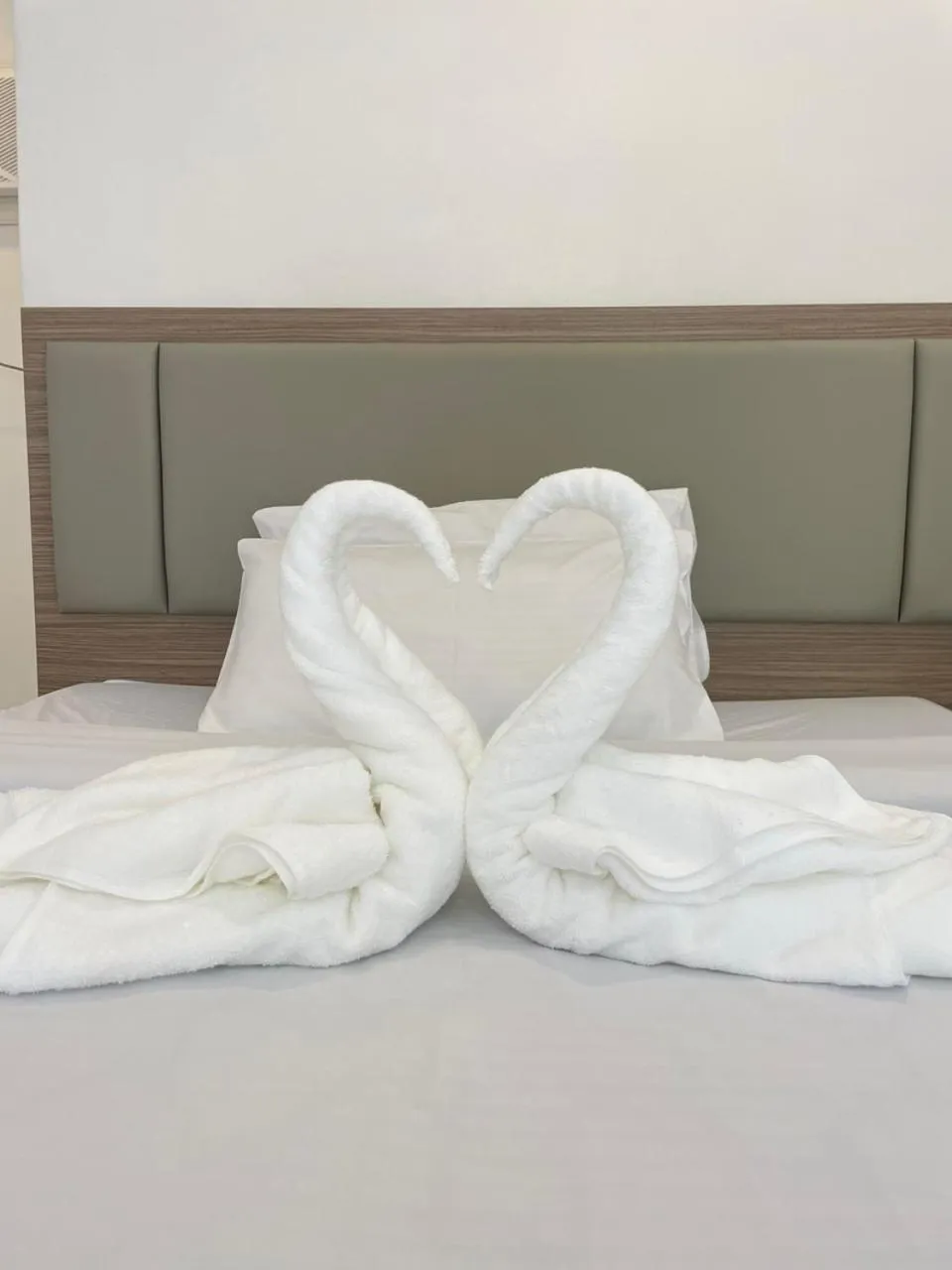 towels, Bed in HOTEL the MIR