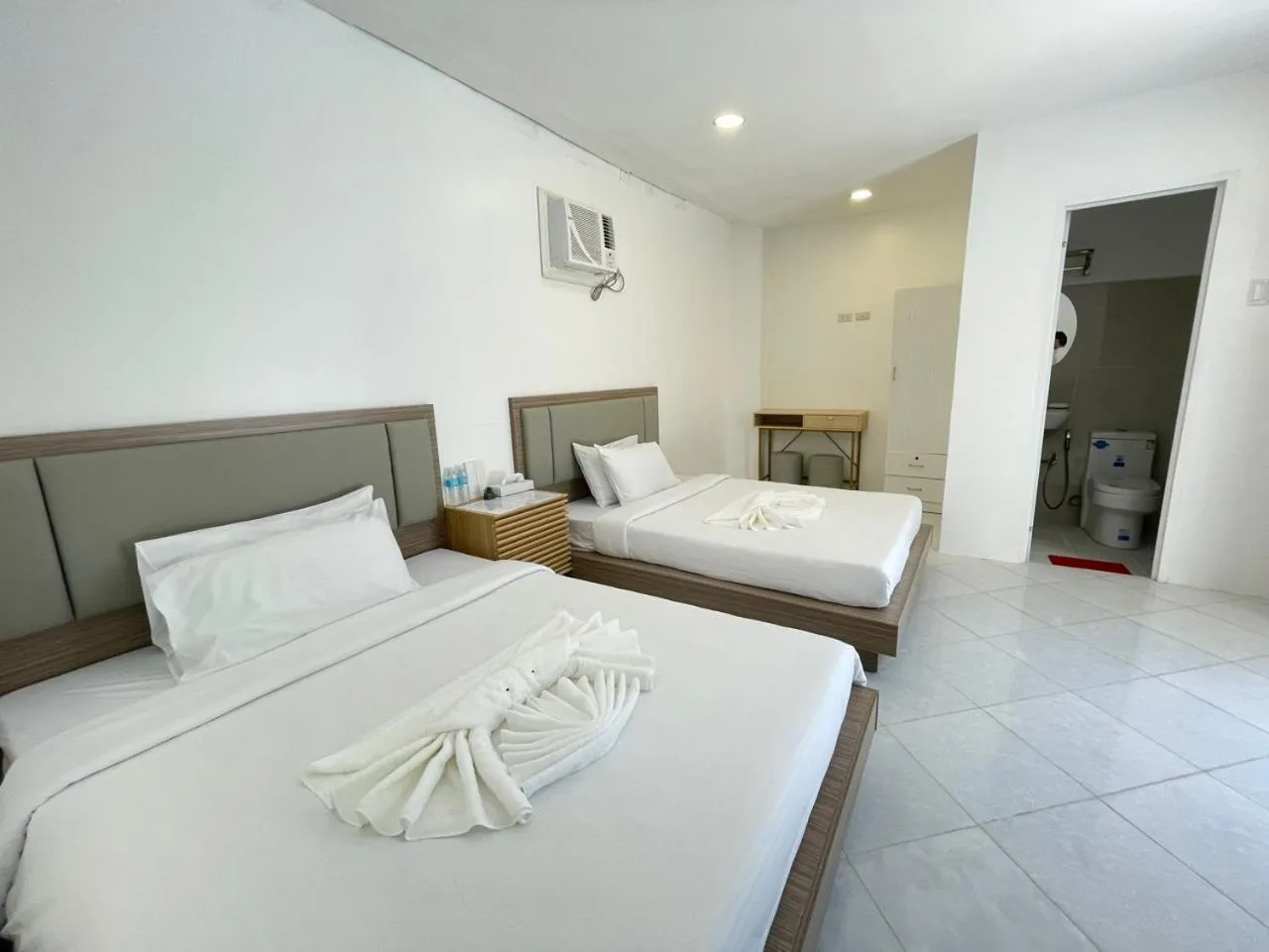 Bed in HOTEL the MIR