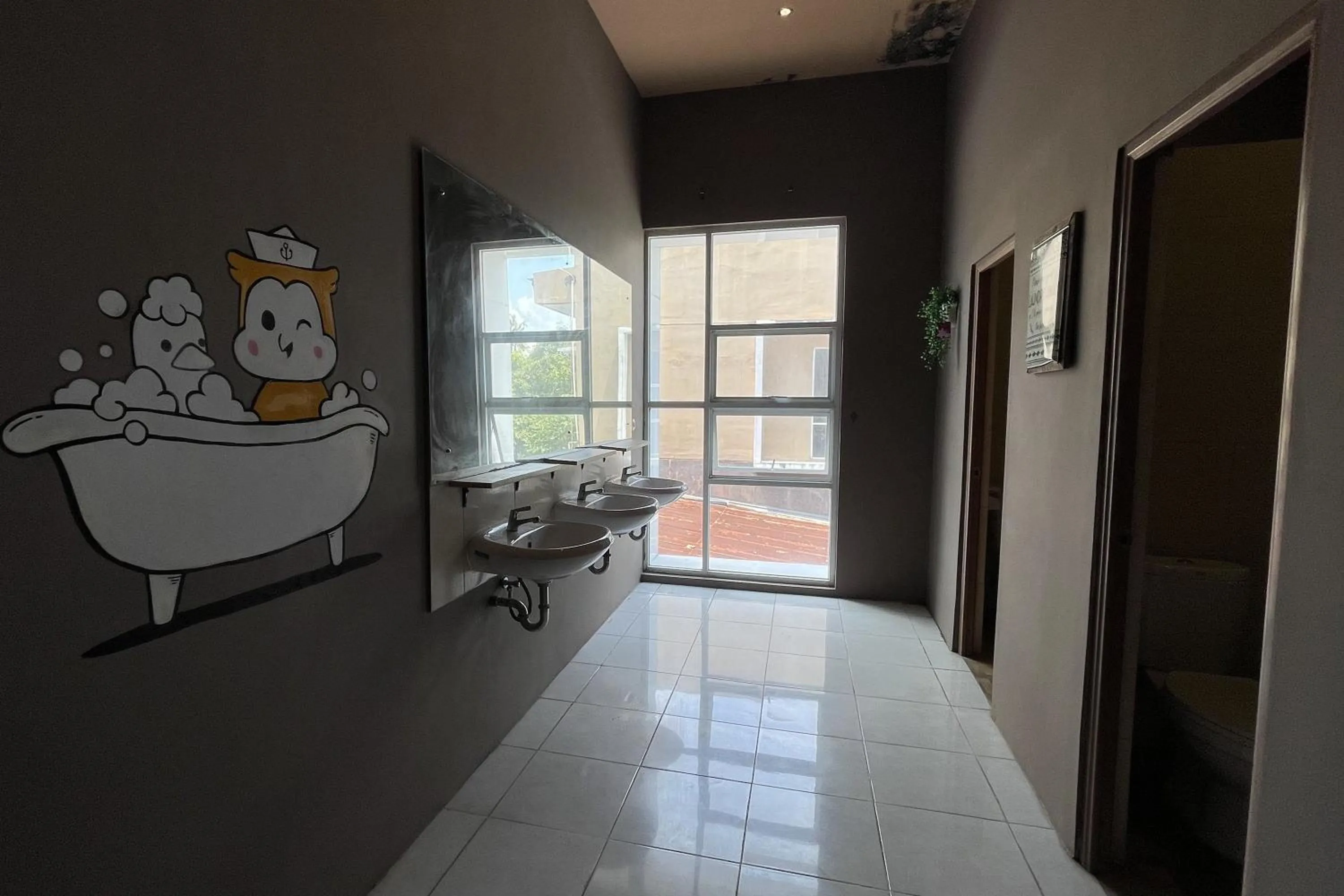 Bathroom in VK Pods Pangandaran