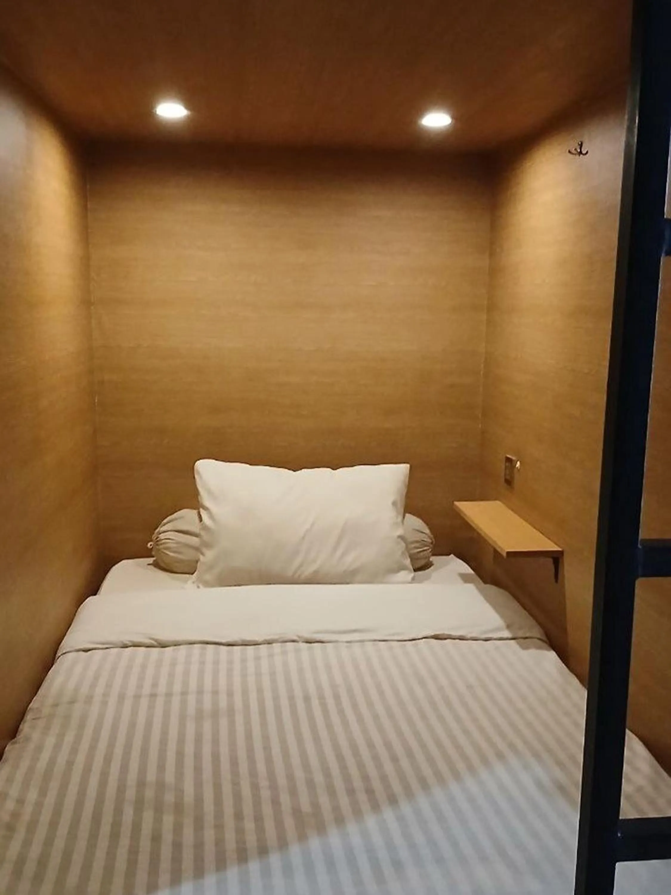 Bed in VK Pods Pangandaran