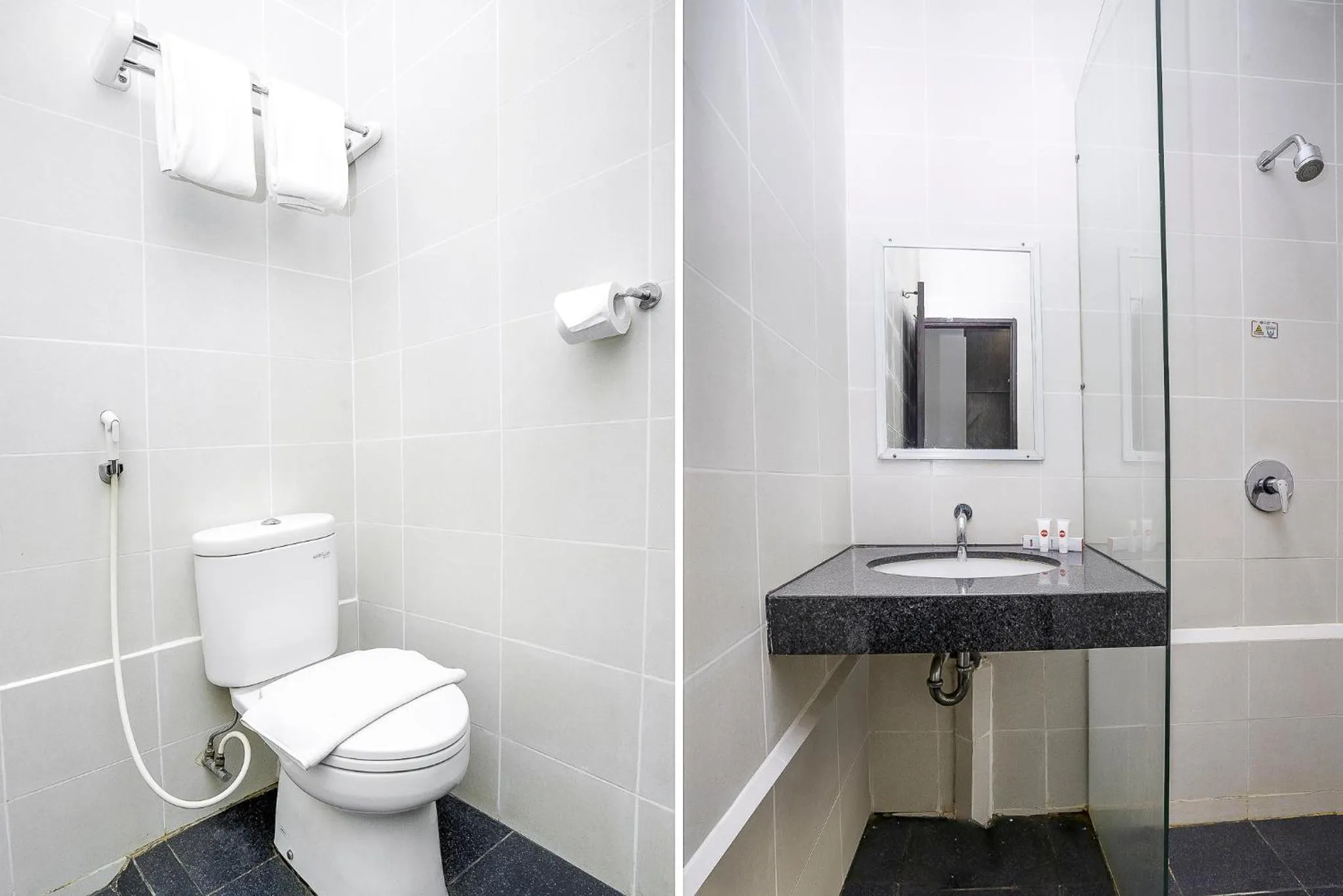 Bathroom in Hotel Grand Kartika