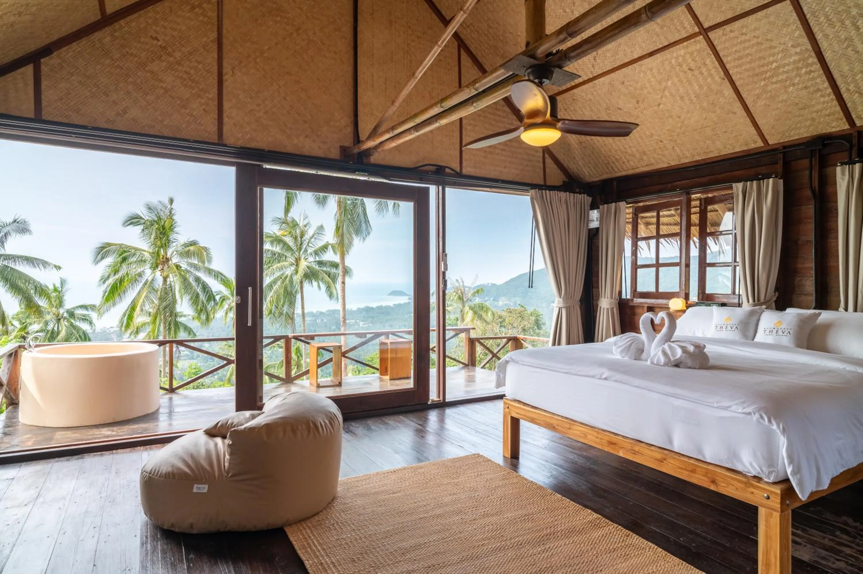 View (from property/room), Bed in RoomQuest THEVA Resort Koh Samui