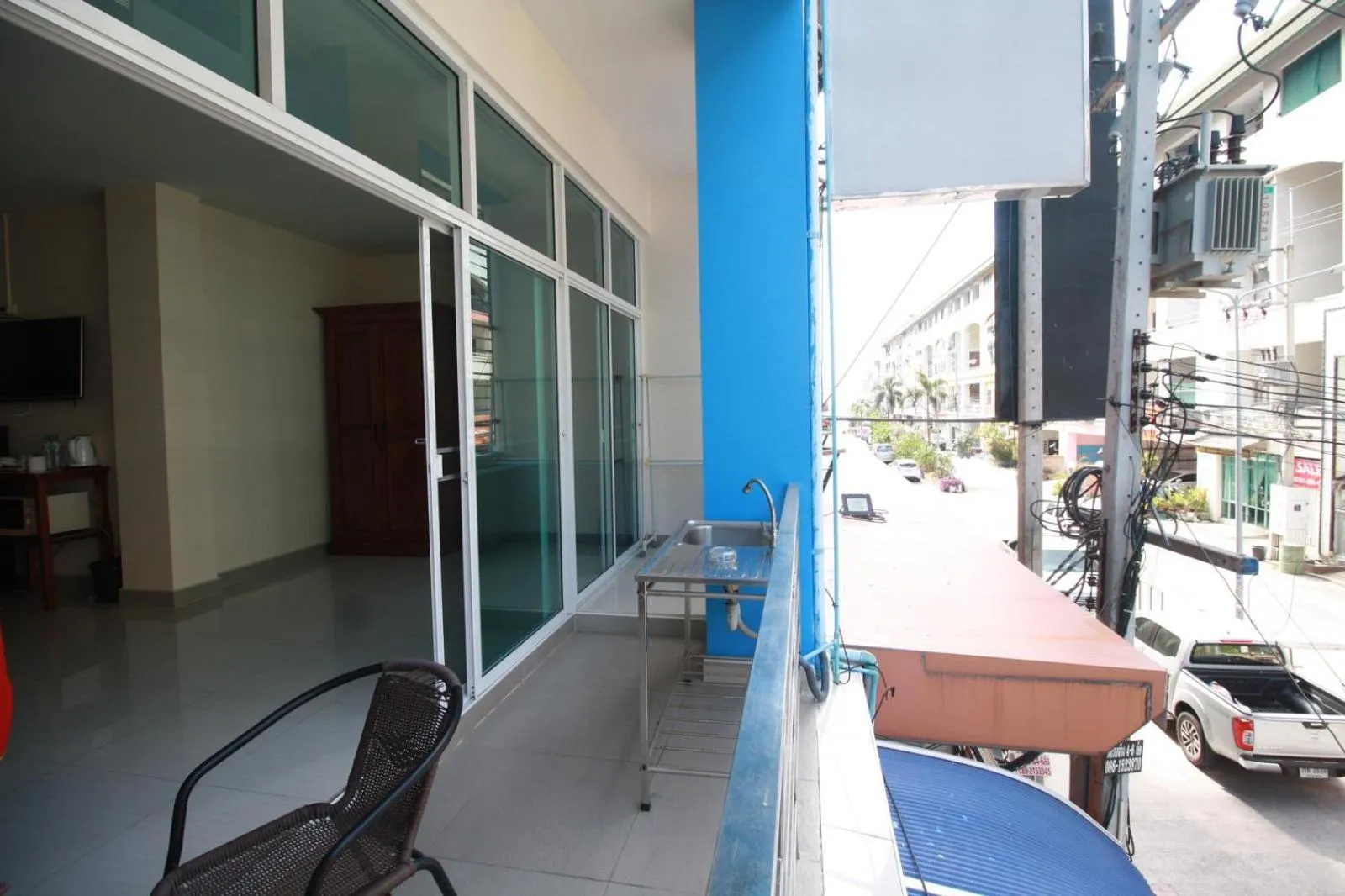 Street view in Sorot Darika Jomtien Beach