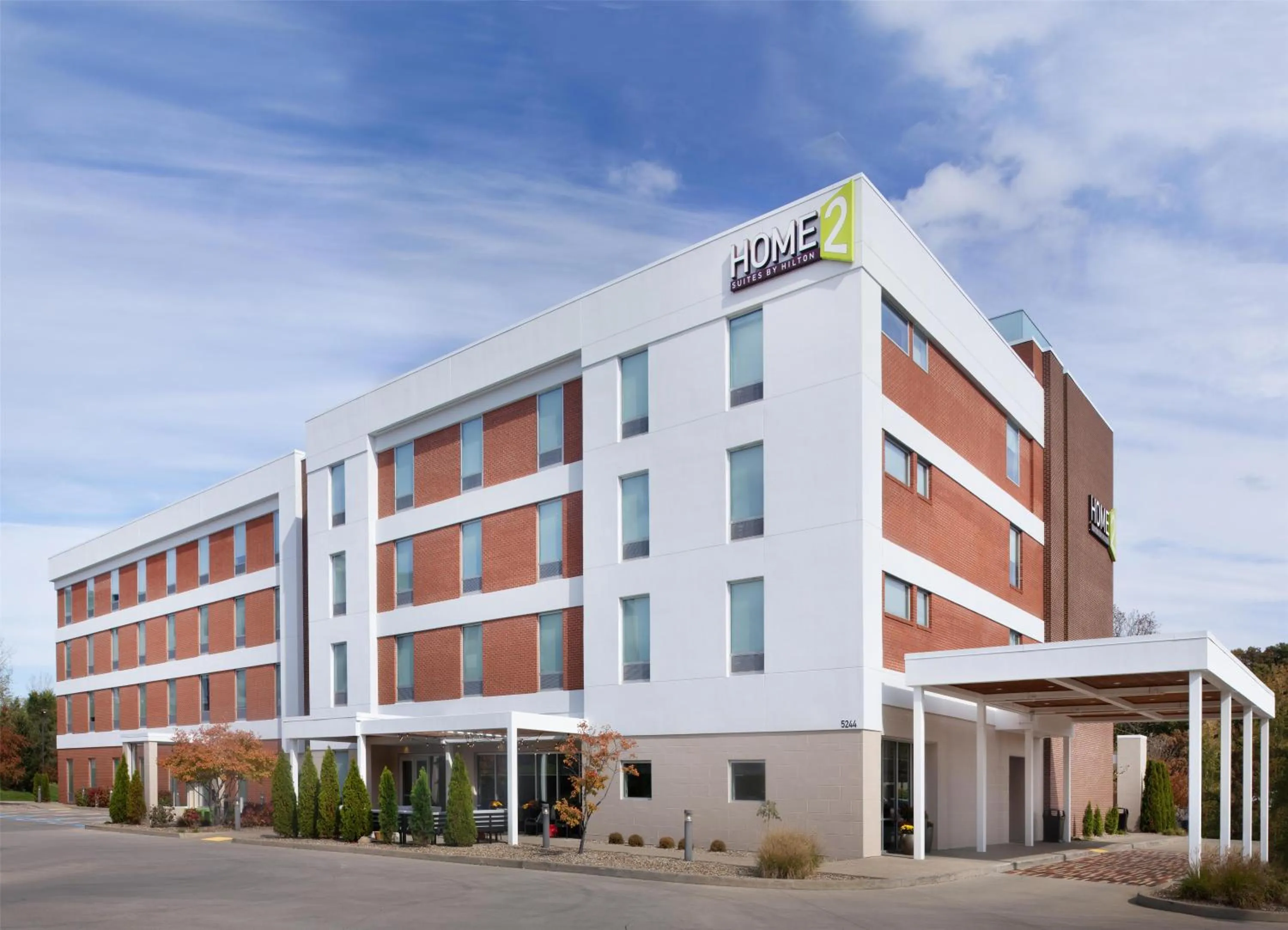 Property building in Home2 Suites by Hilton Canton