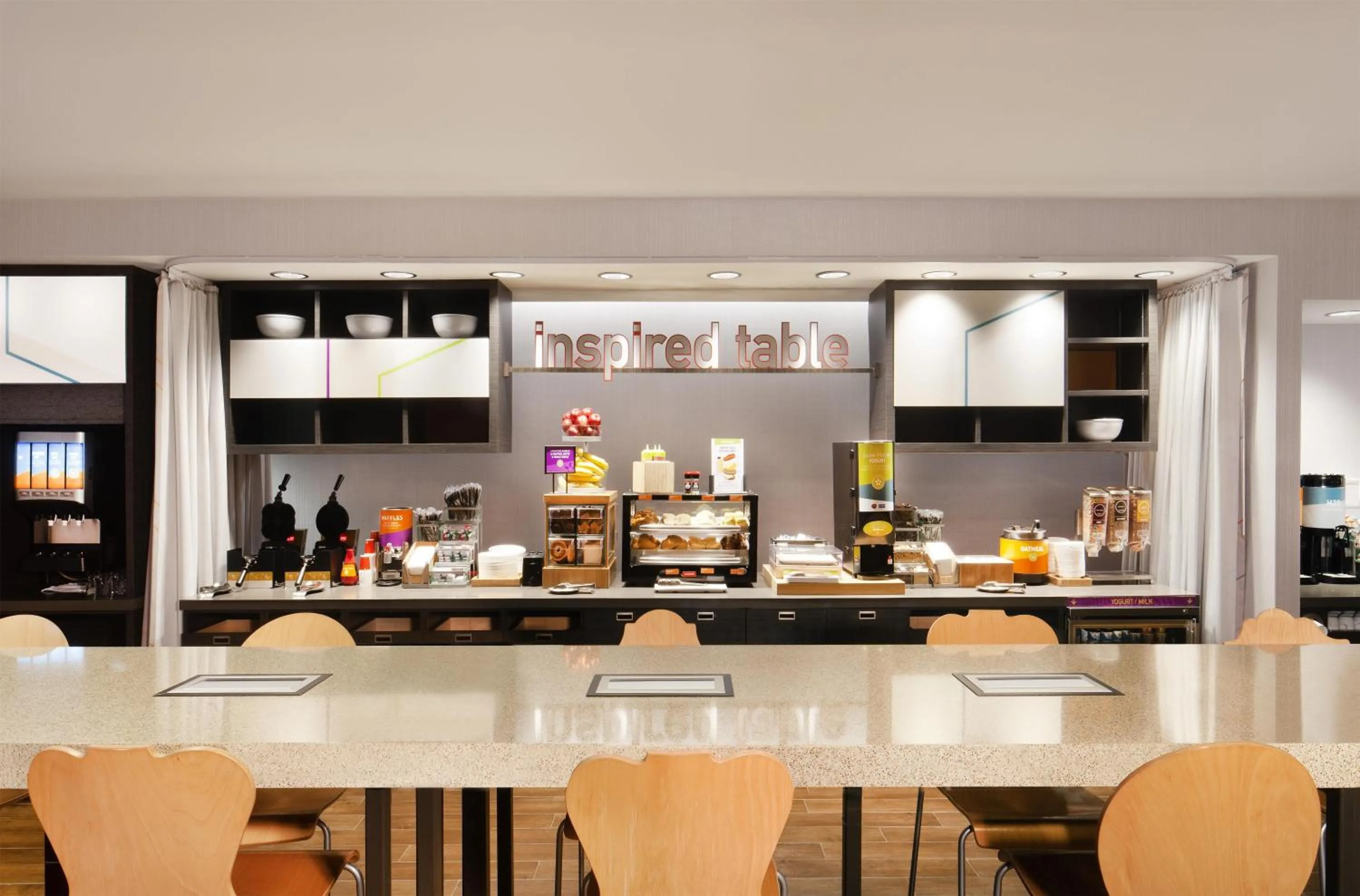 Breakfast in Home2 Suites by Hilton Canton