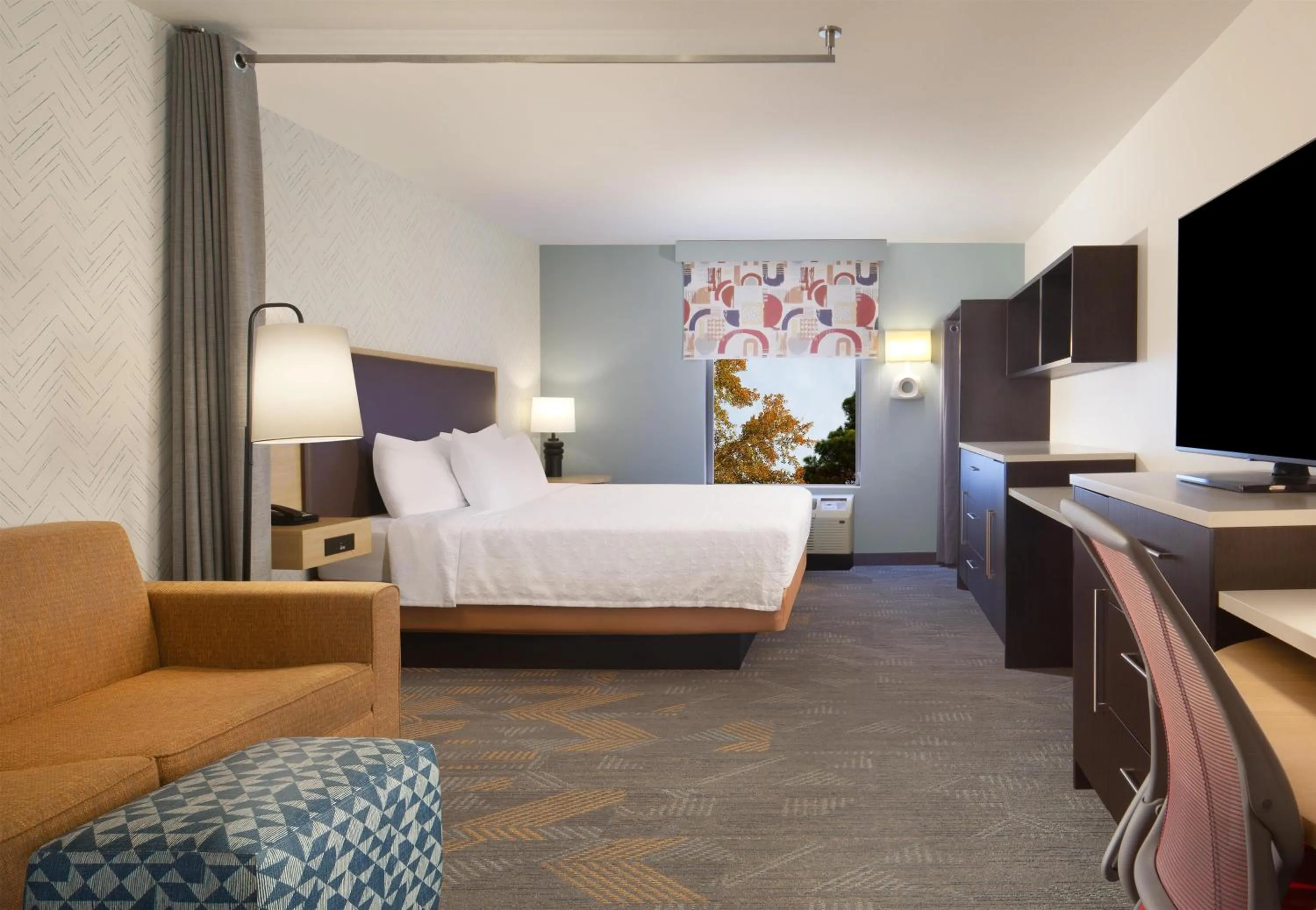 Bed in Home2 Suites by Hilton Canton