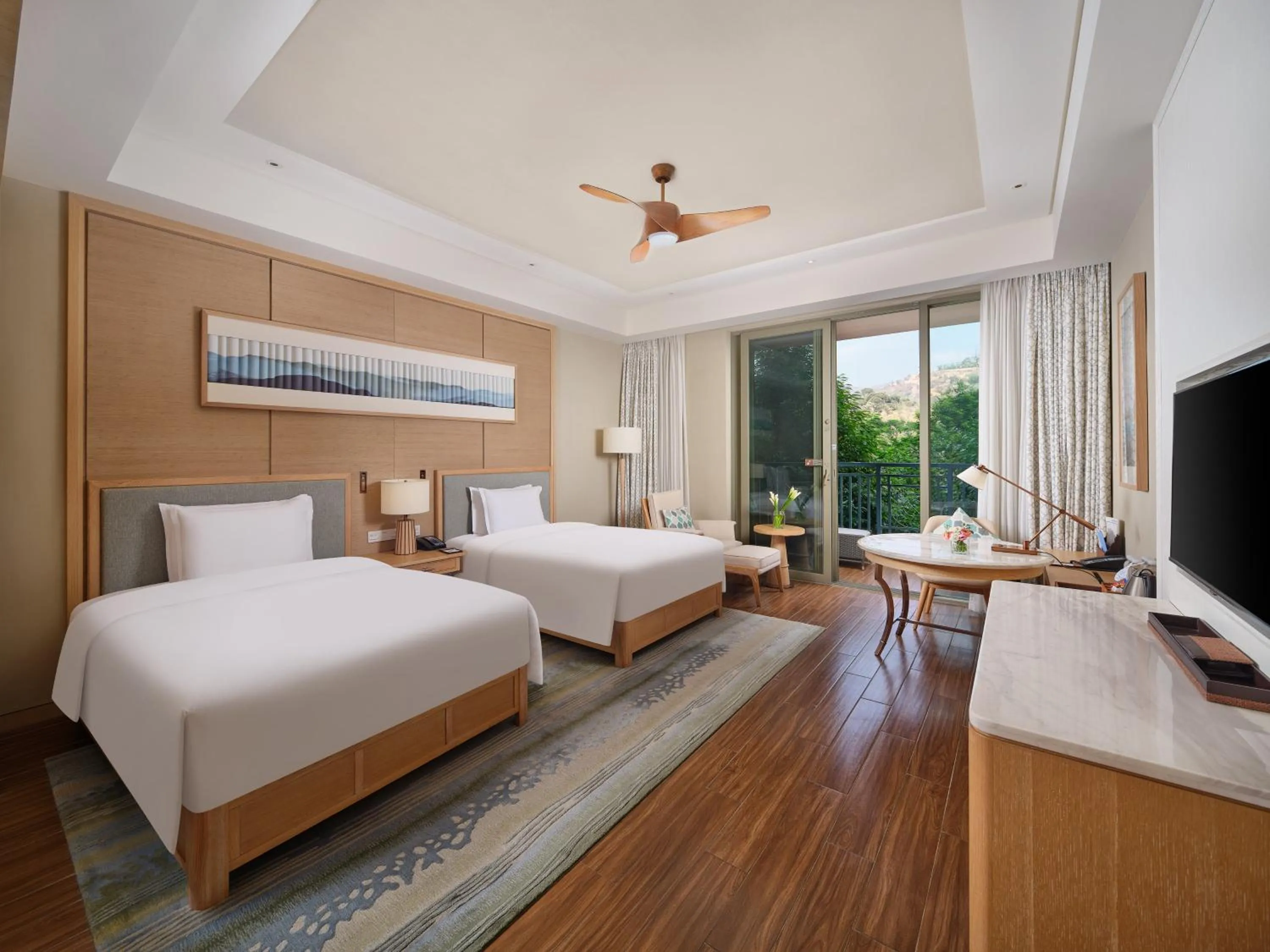 Bed in Hilton Yuxi Fuxian Lake