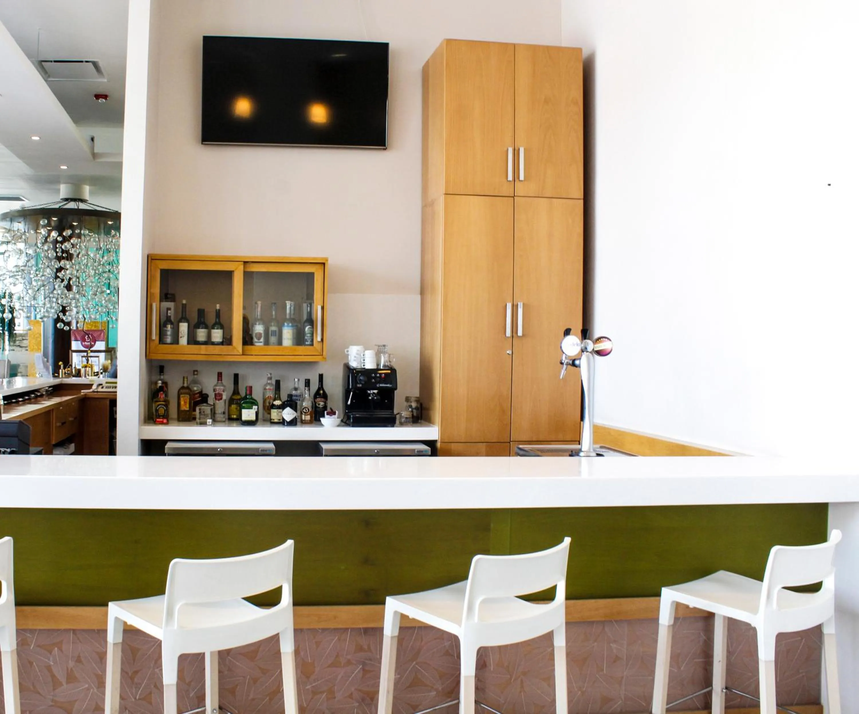 Lounge or bar in Hampton Inn & Suites by Hilton Aguascalientes Aeropuerto