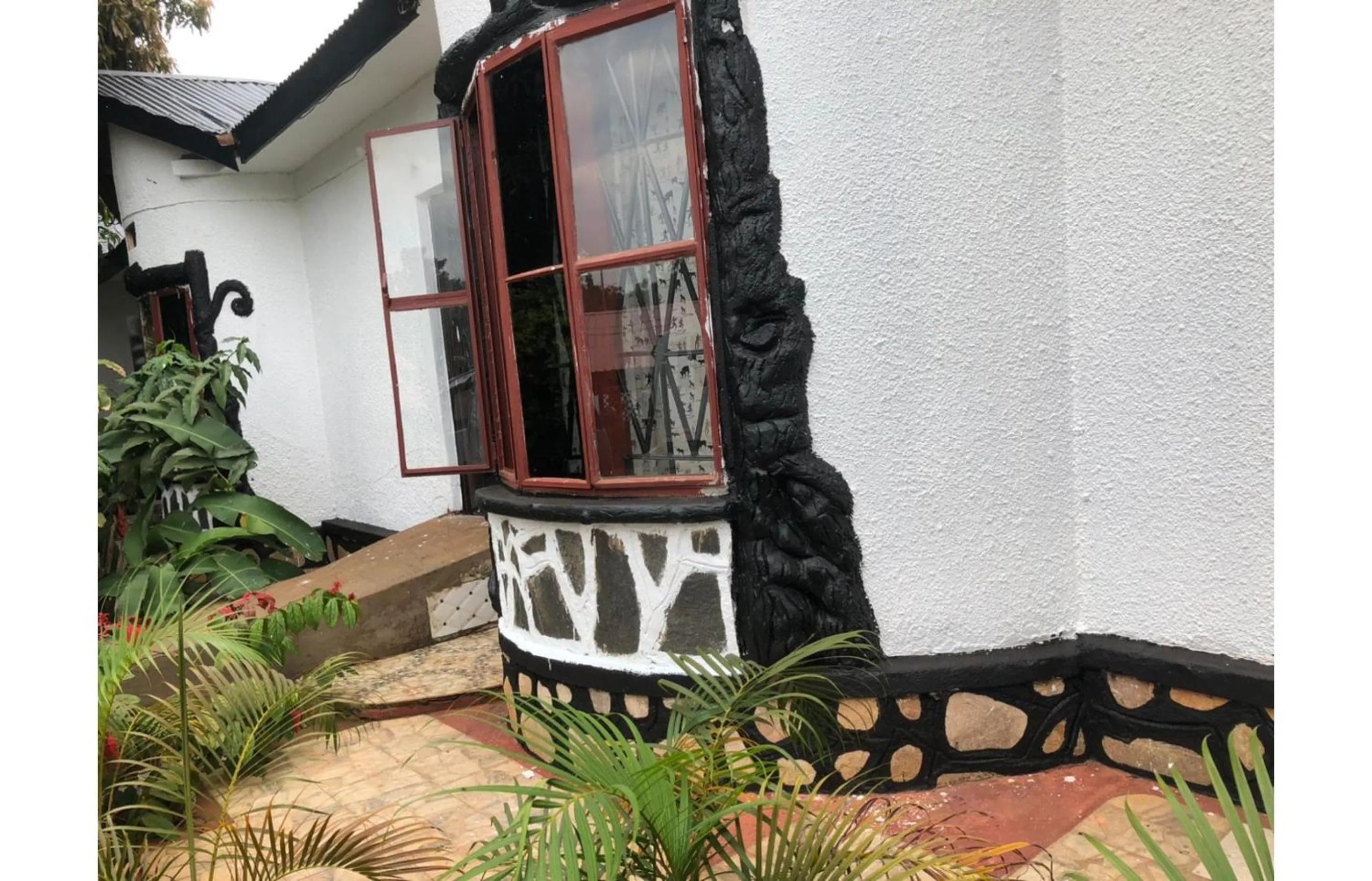 Property building in Gorilla African Guest House