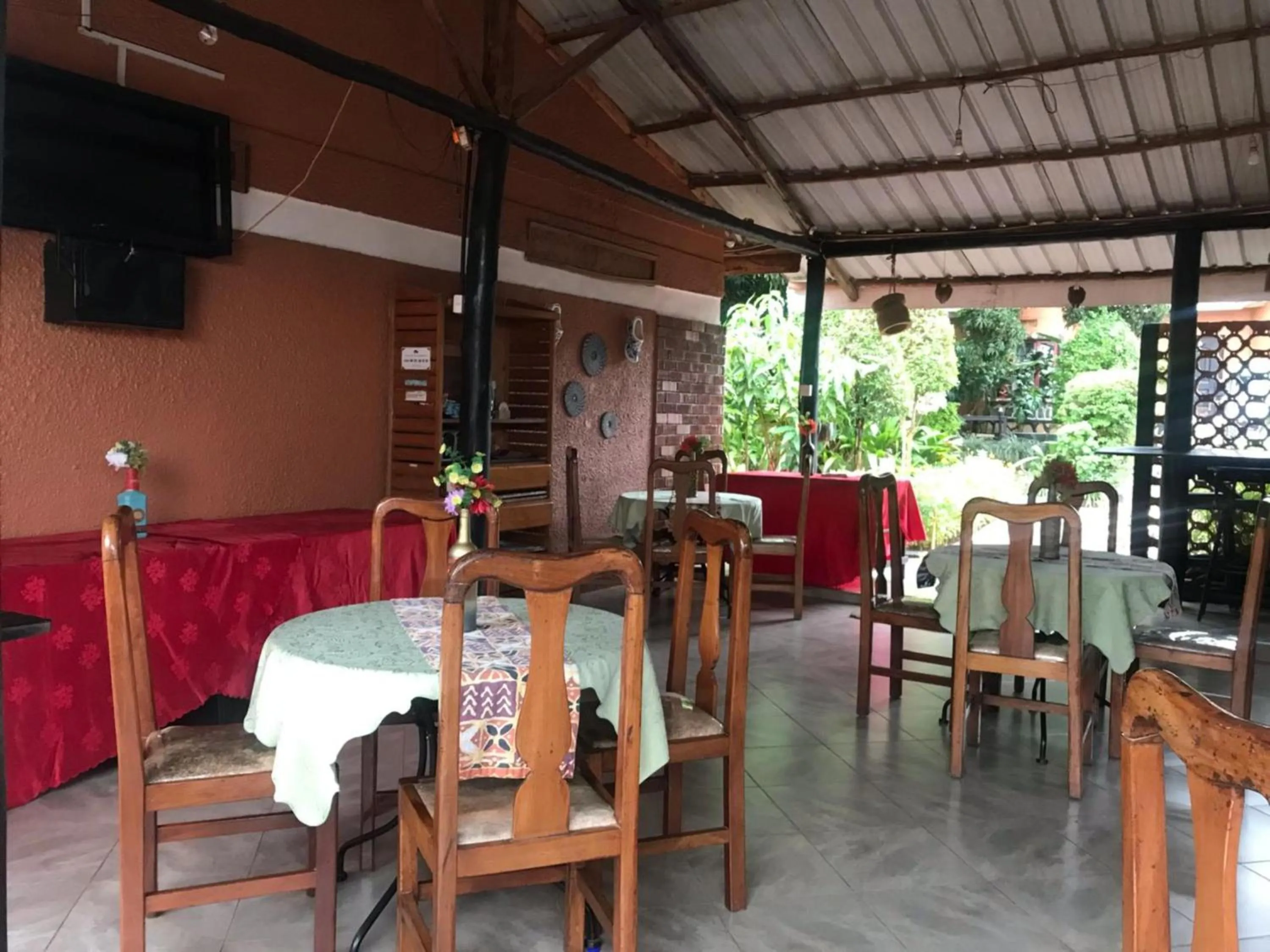 Lounge or bar in Gorilla African Guest House