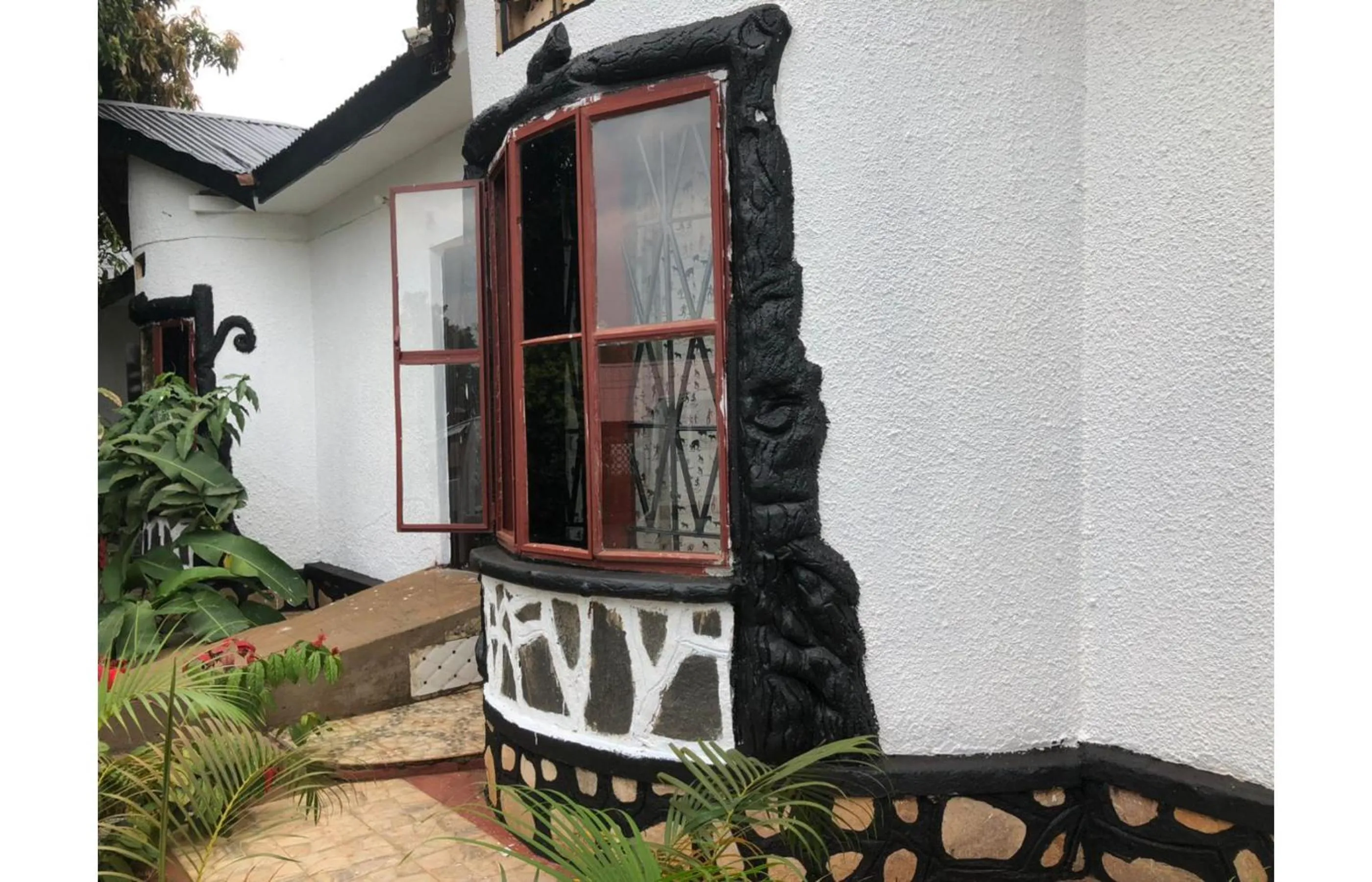 Property building in Gorilla African Guest House