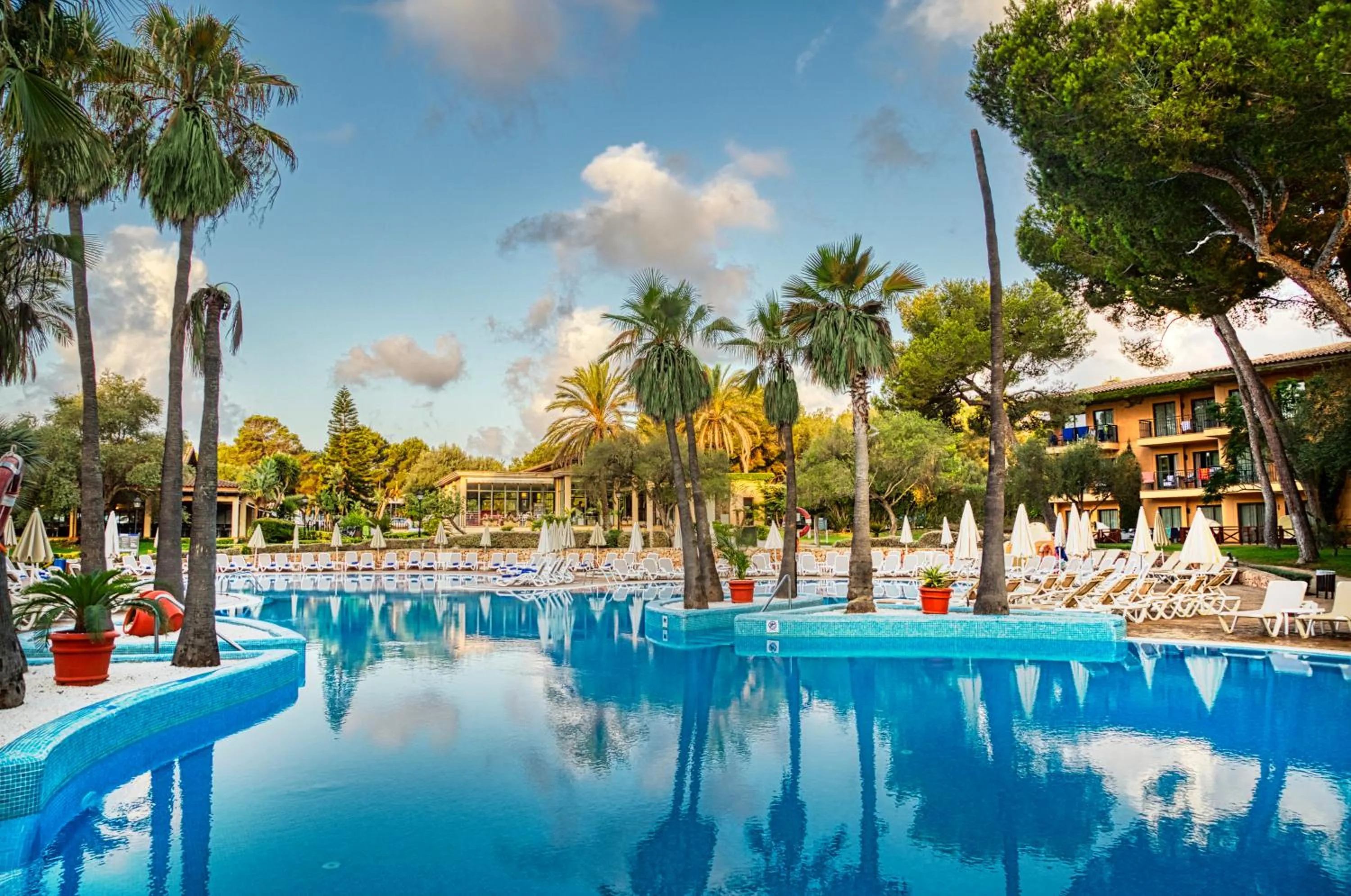 Swimming pool in Vell Mari Hotel & Resort