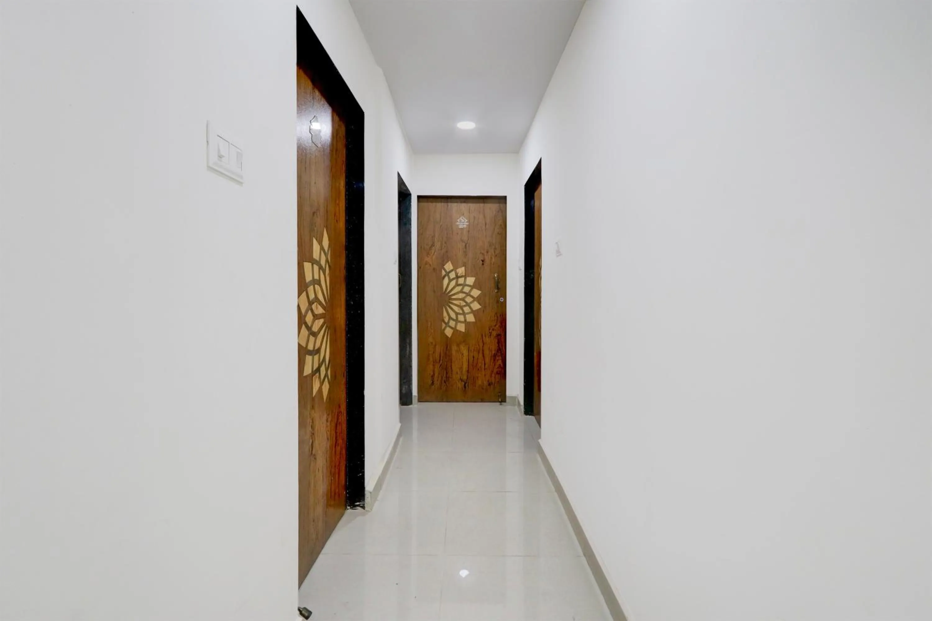 Lobby or reception in Super Collection O Madhapur Near Cyber Tower