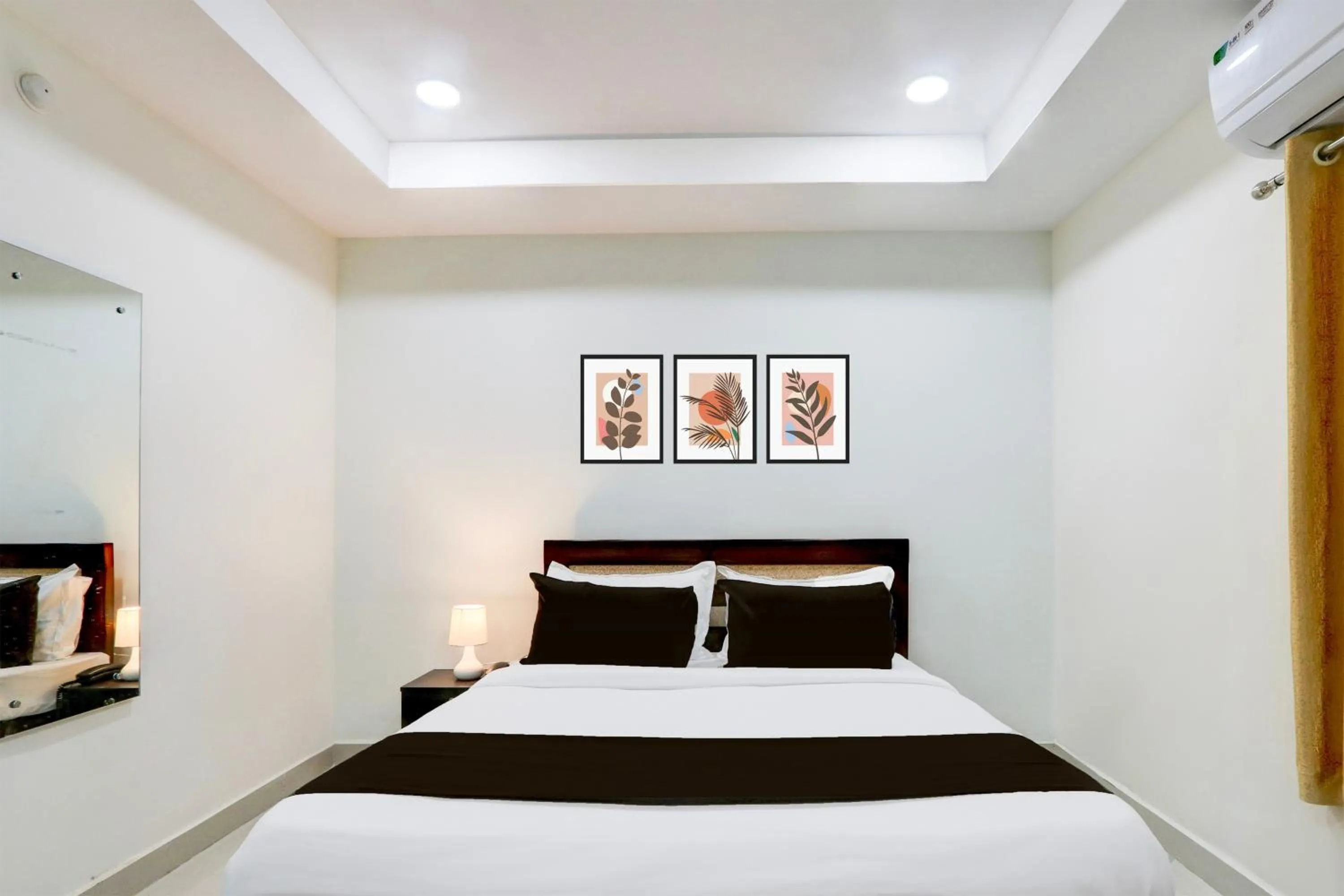 Bedroom, Bed in Super Collection O Madhapur Near Cyber Tower
