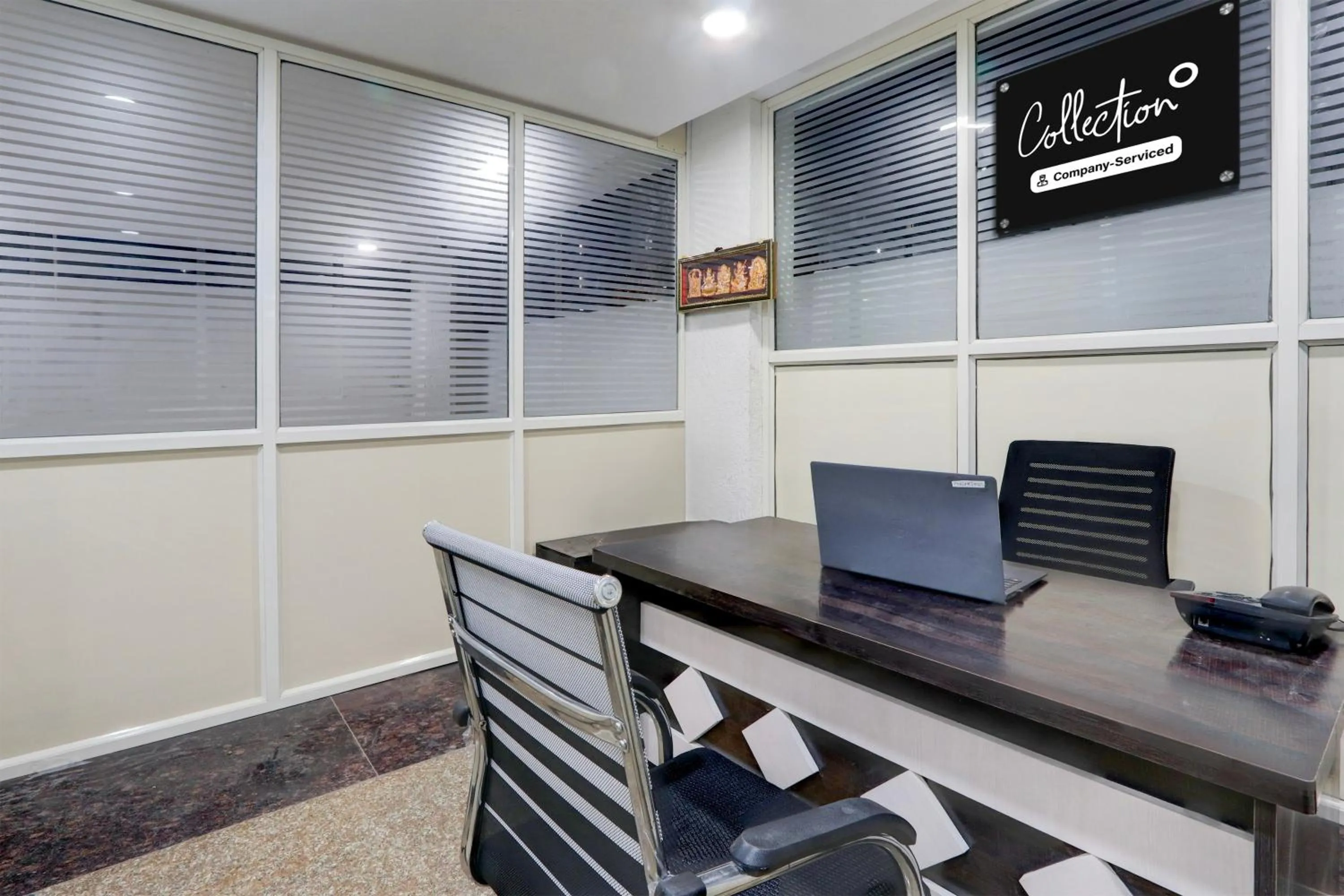 Lobby or reception in Super Collection O Madhapur Near Cyber Tower