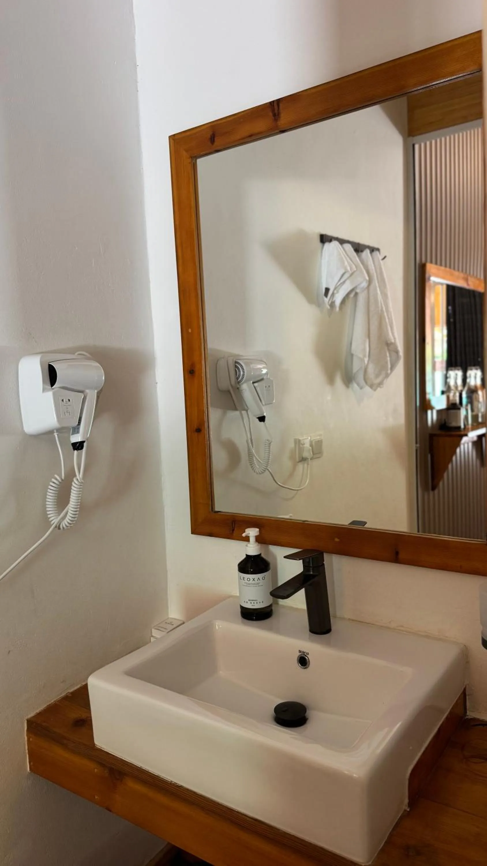 Bathroom in Navaya Dhiffushi