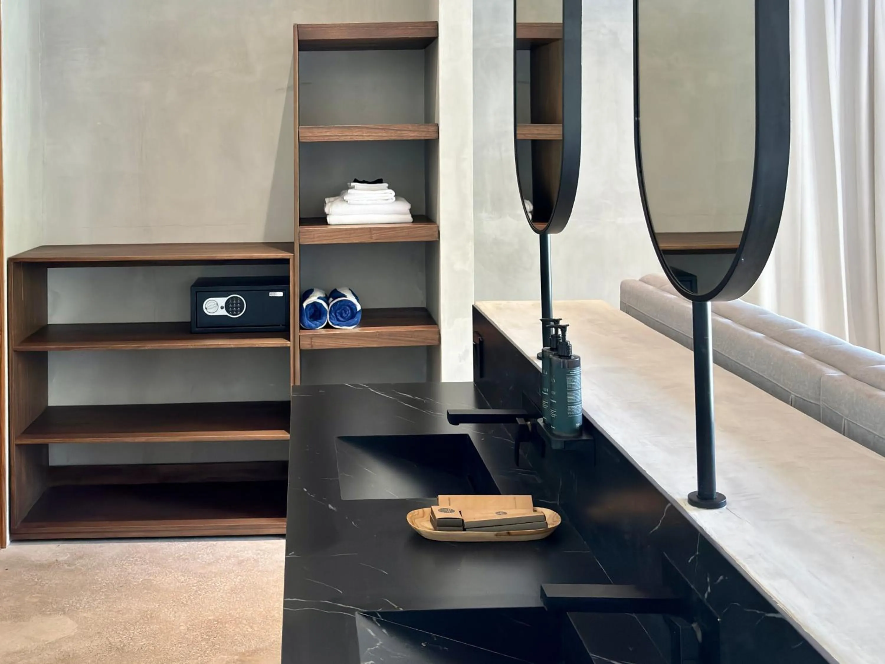 Bedroom in Blooma Boutique Hotel