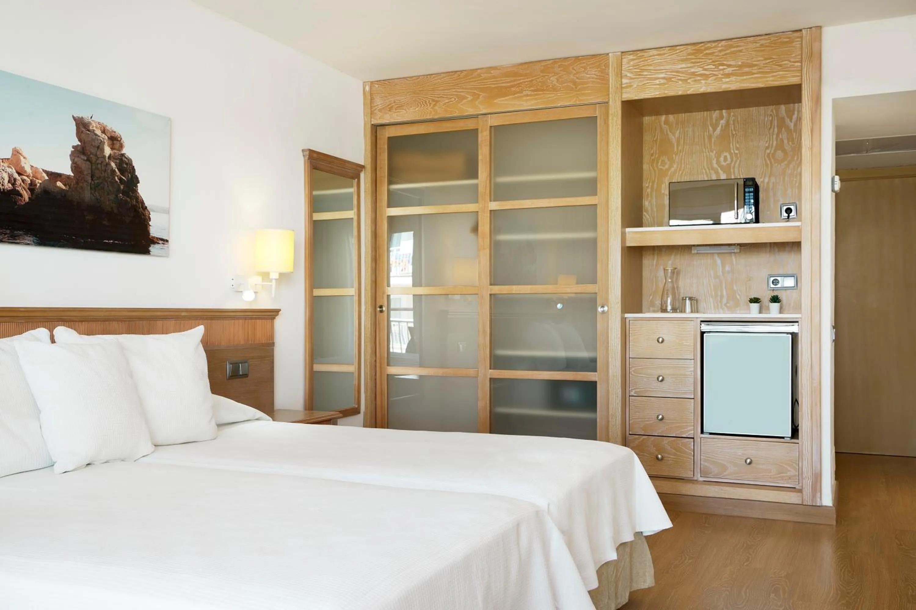 Bedroom in Iberostar Waves Club Cala Barca All Inclusive