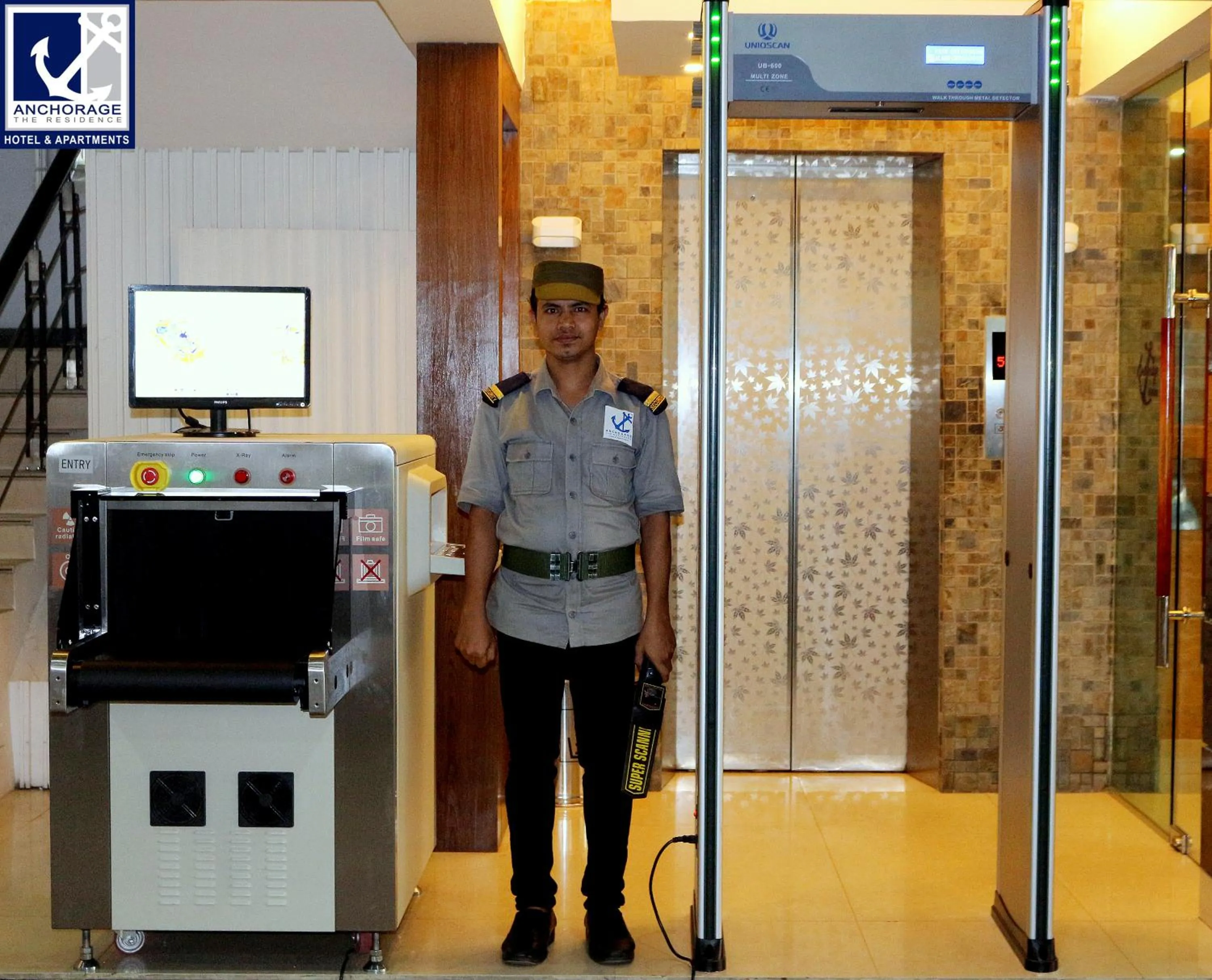 Facade/entrance in Anchorage The Residence