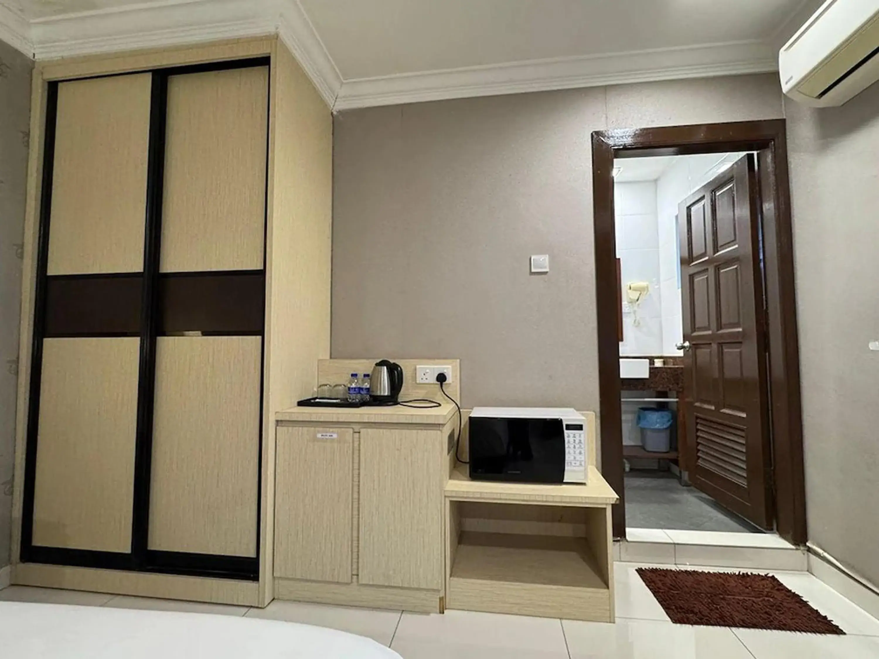 Quadruple Room in Kesuma Villa Exclusive Stay Quadruple Room in Kesuma Villa Exclusive Stay